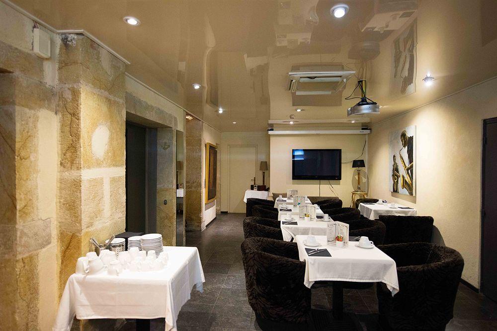 Restaurant Le Manoir Des Ducs