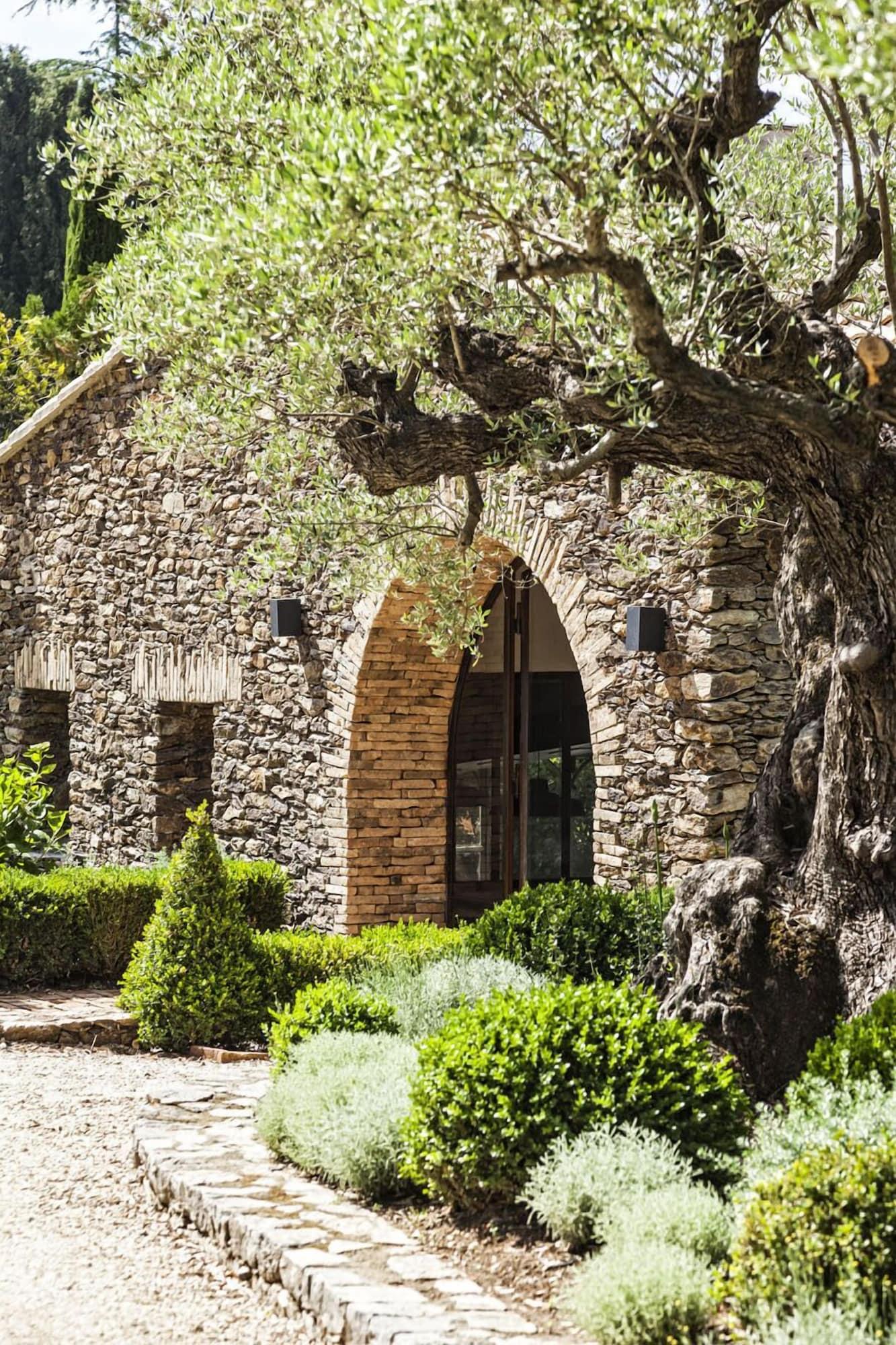 Varios Domaine Les Mésanges