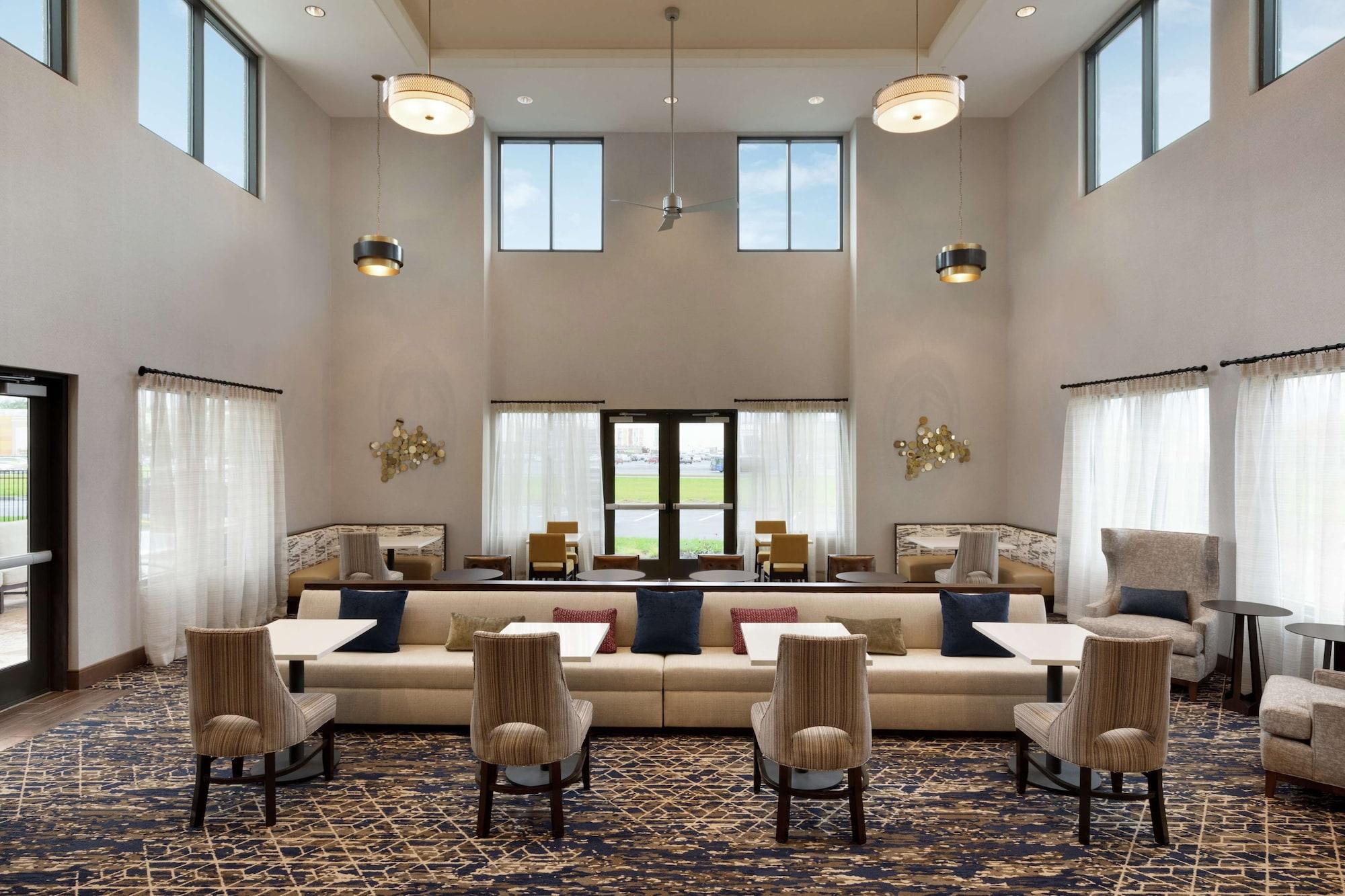 Vista Lobby Homewood Suites by Hilton Albany Crossgates Mall, NY
