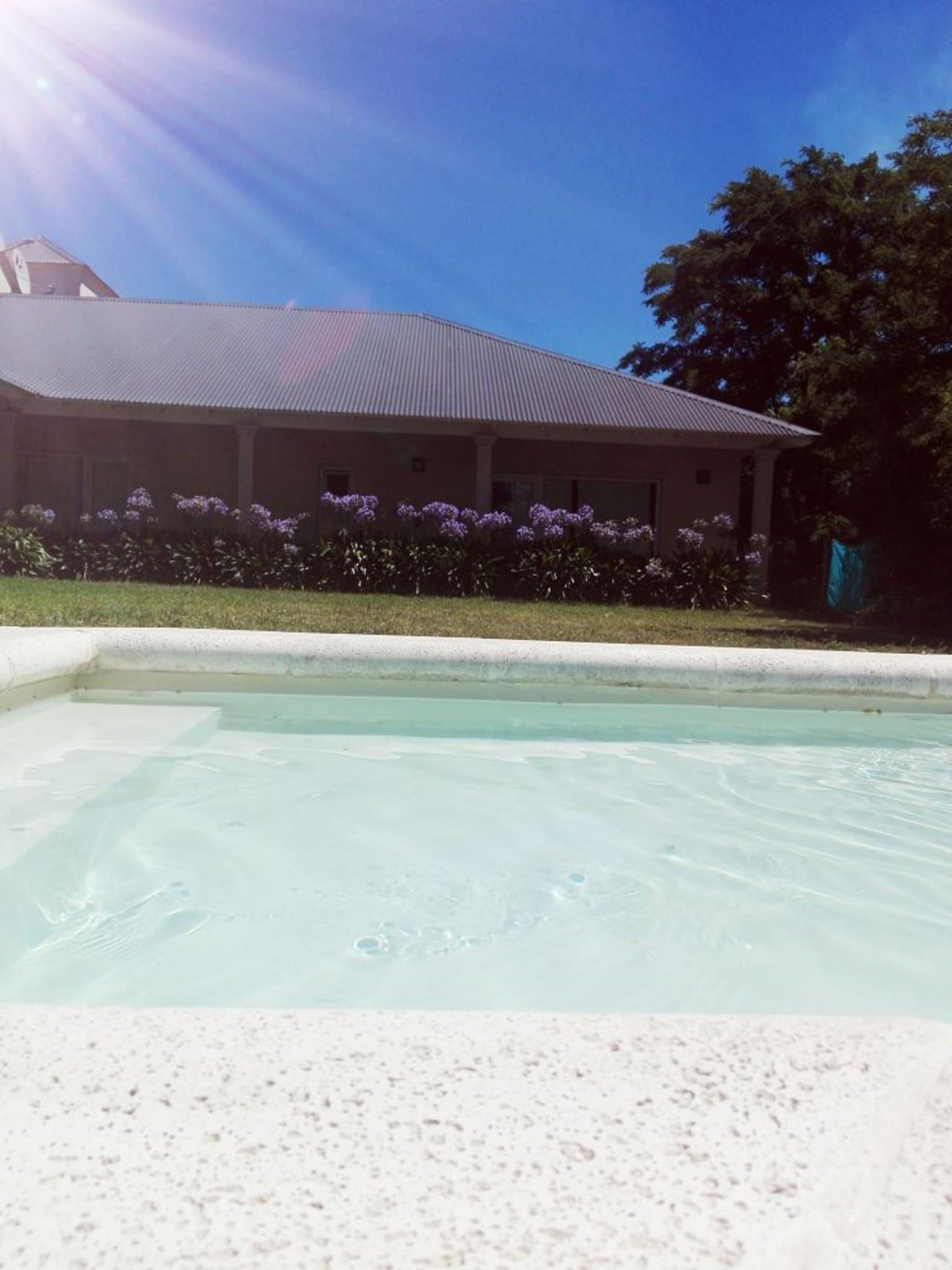 Vista Piscina Hosteria Ruphay