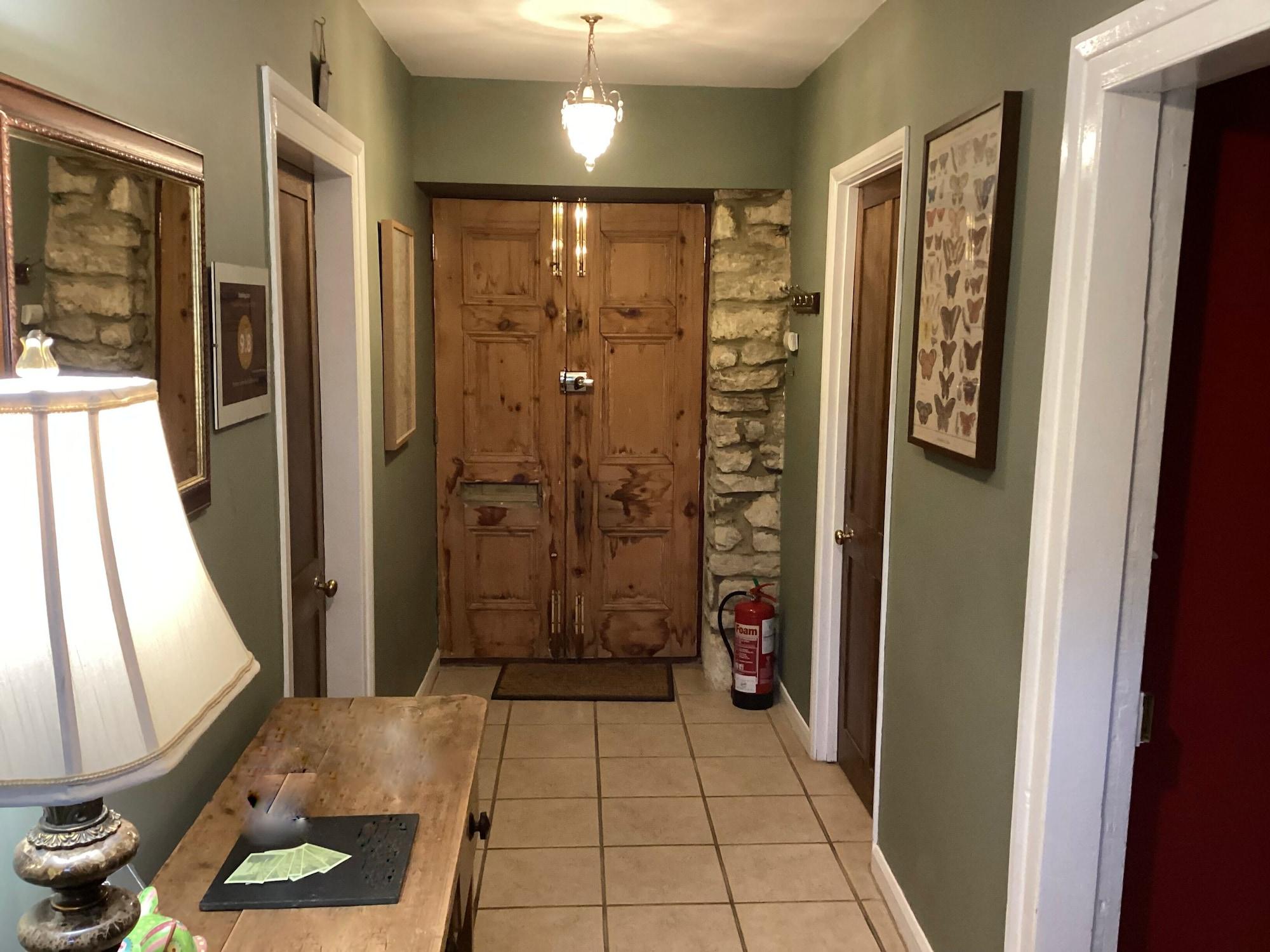 Vista Lobby Home Farm Bed & Breakfast