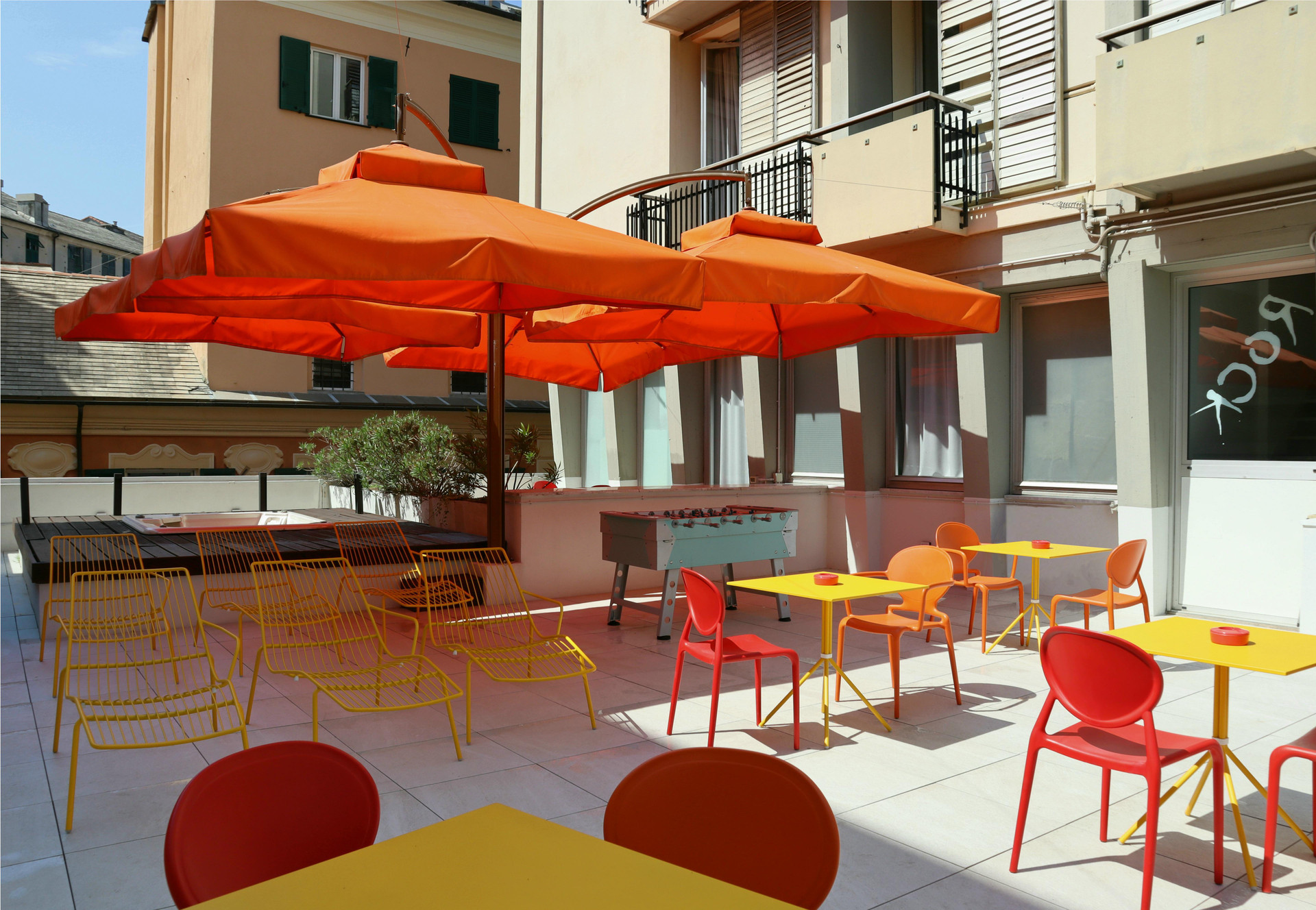 Varios Hotel Nologo