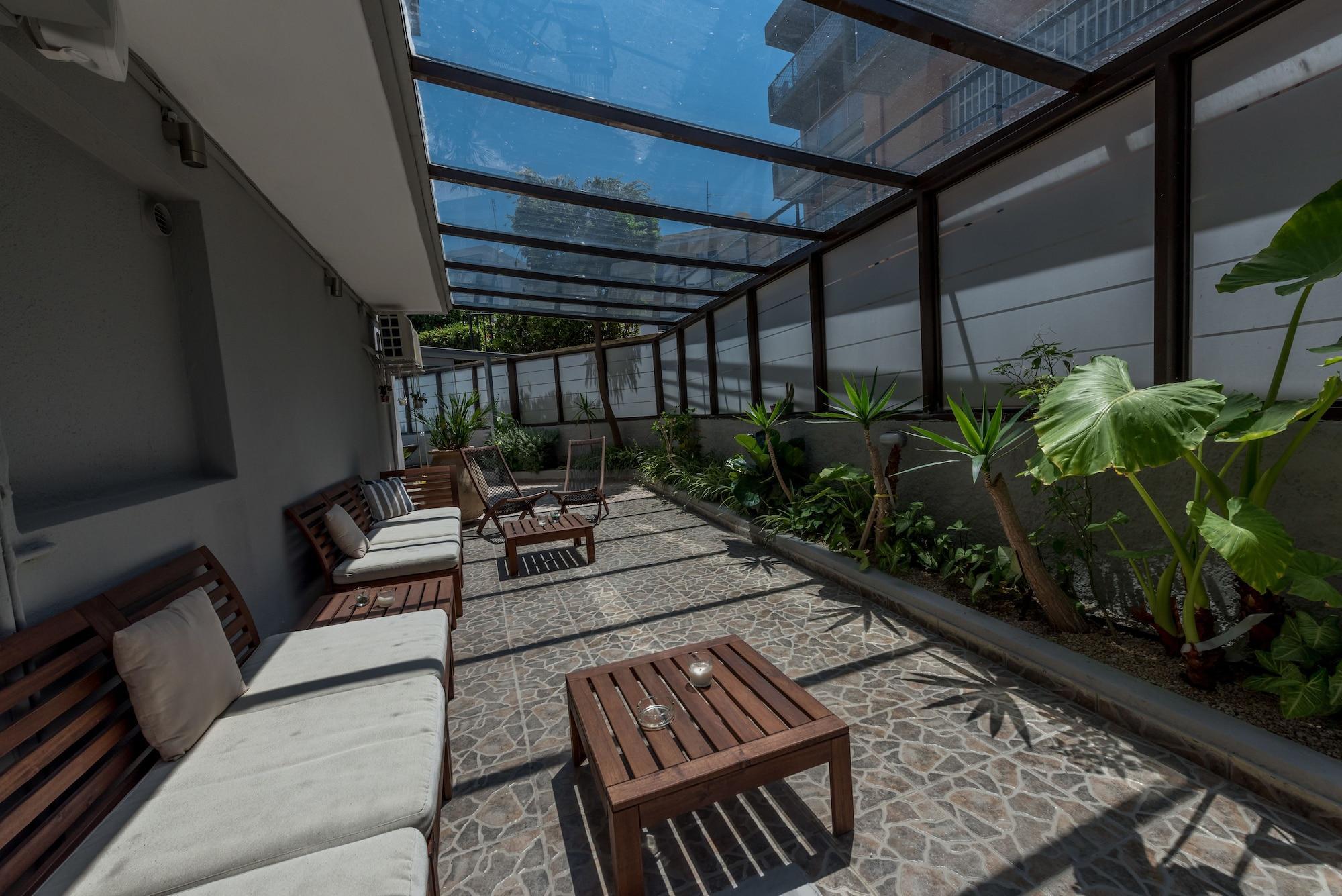 Bar/Salón 7 Palms Hotel Apartments