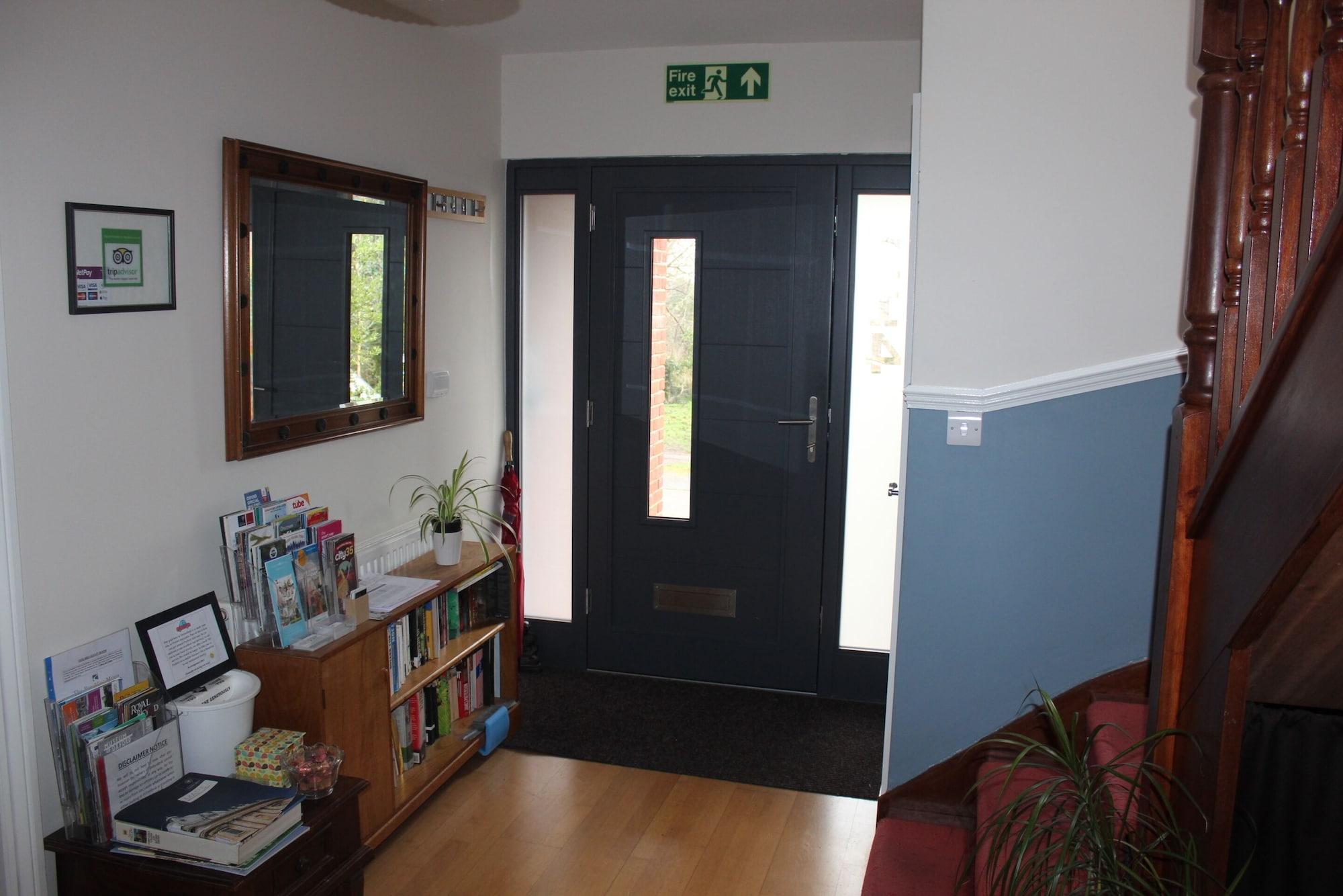 Vista Lobby Oxfordbnb