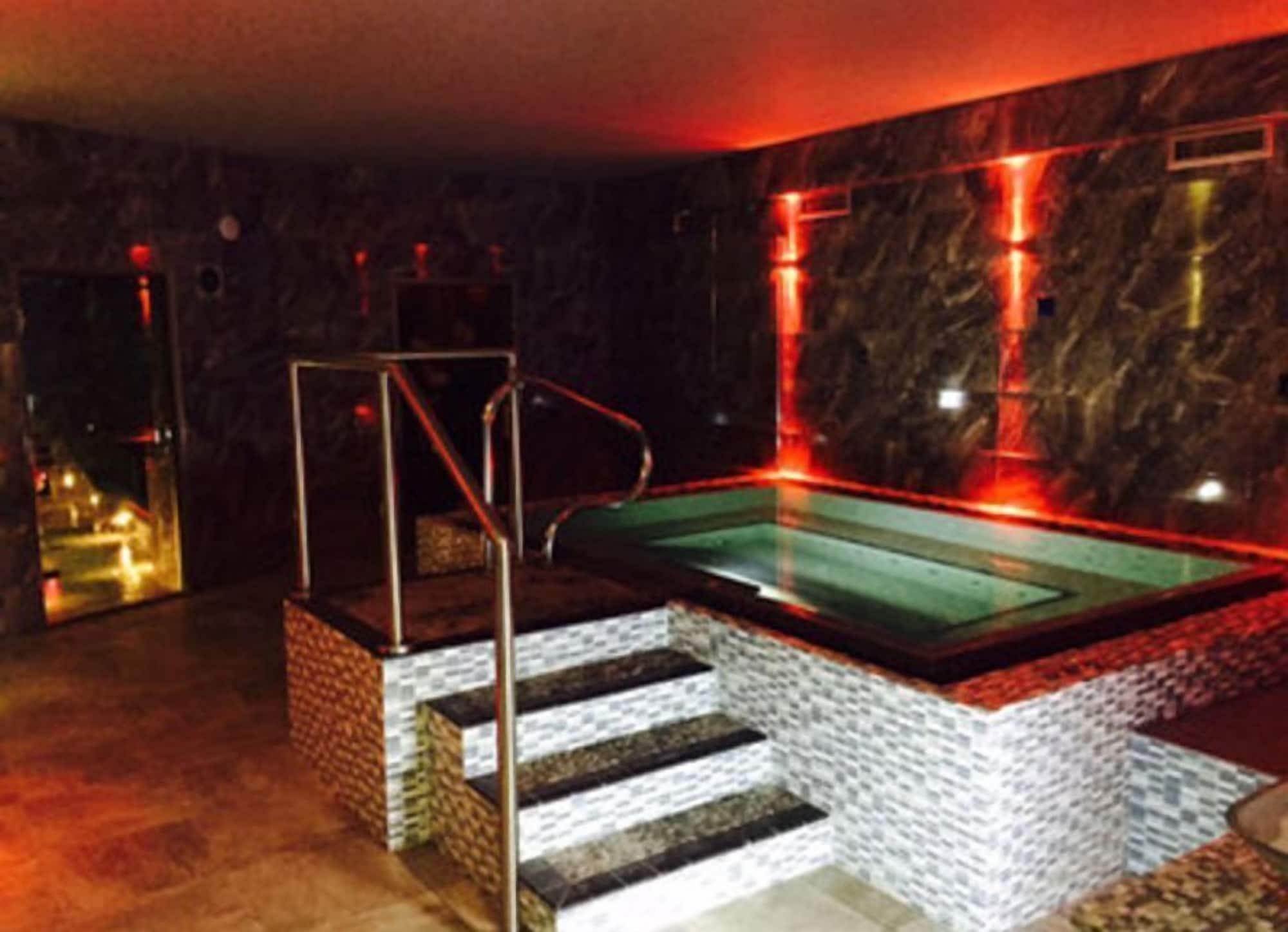 Spa Holly Lodge Guest House