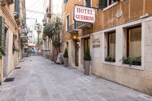 Alojamiento - Hotel Guerrini