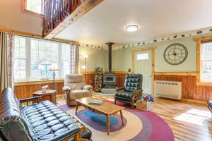 Arriendo temporal - 8 Private Acres: Little Mahoning Creek Cabin!