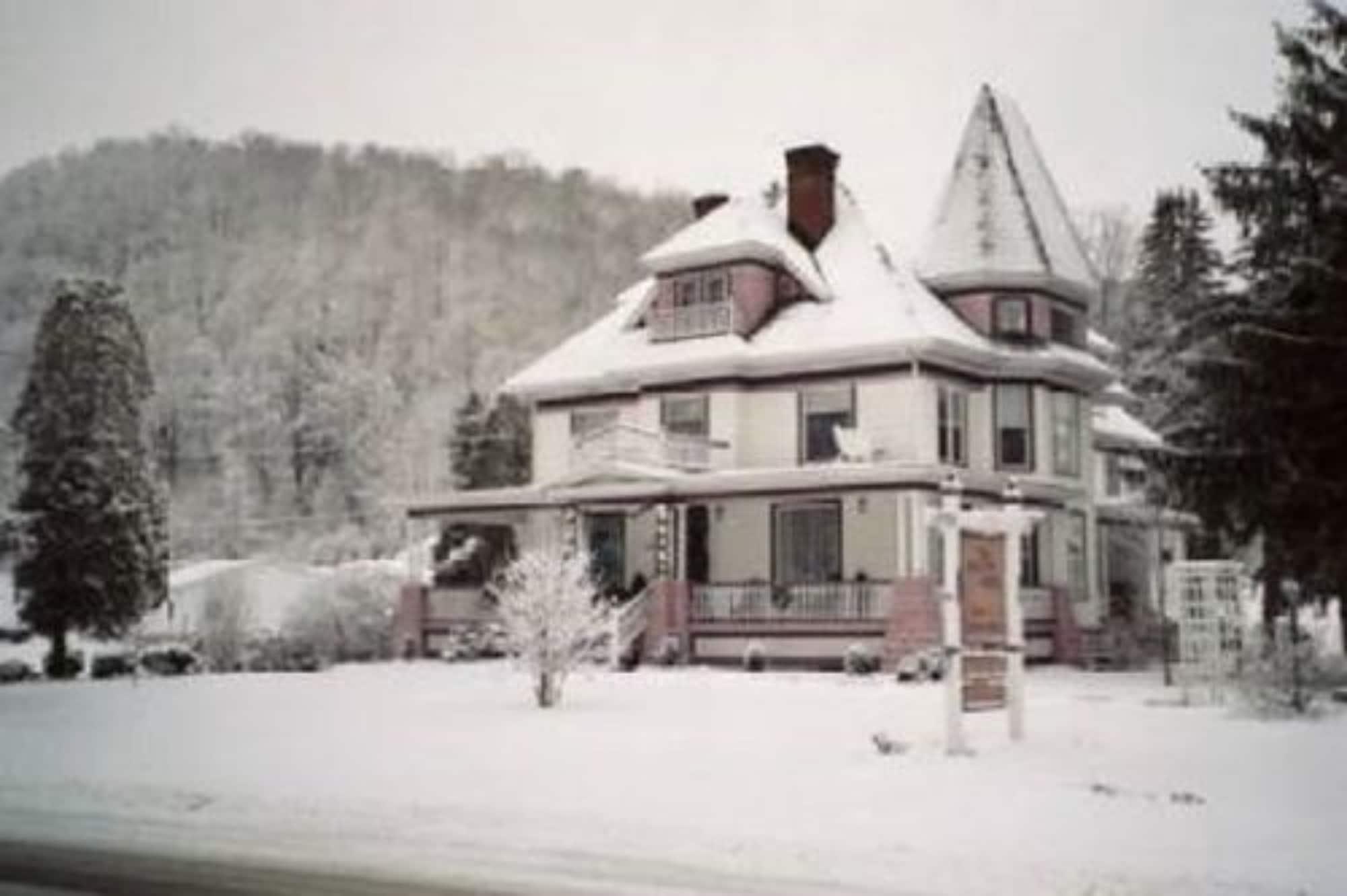 Varios Gallets House B&B