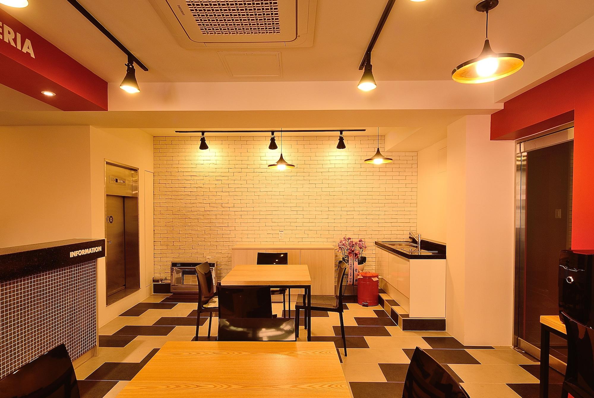Restaurant Red Guest House