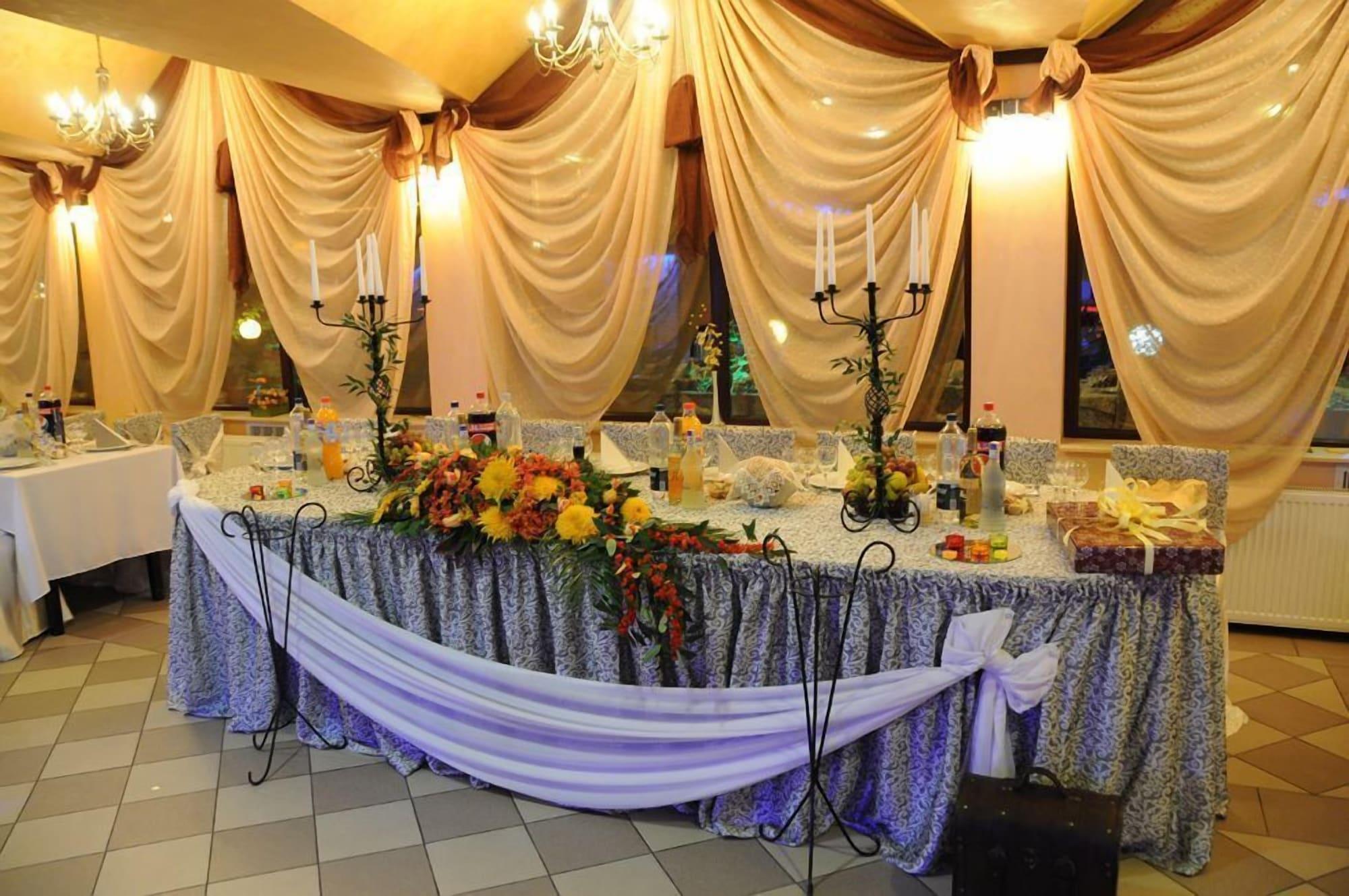 Salón de Baile Hotel Scorpion