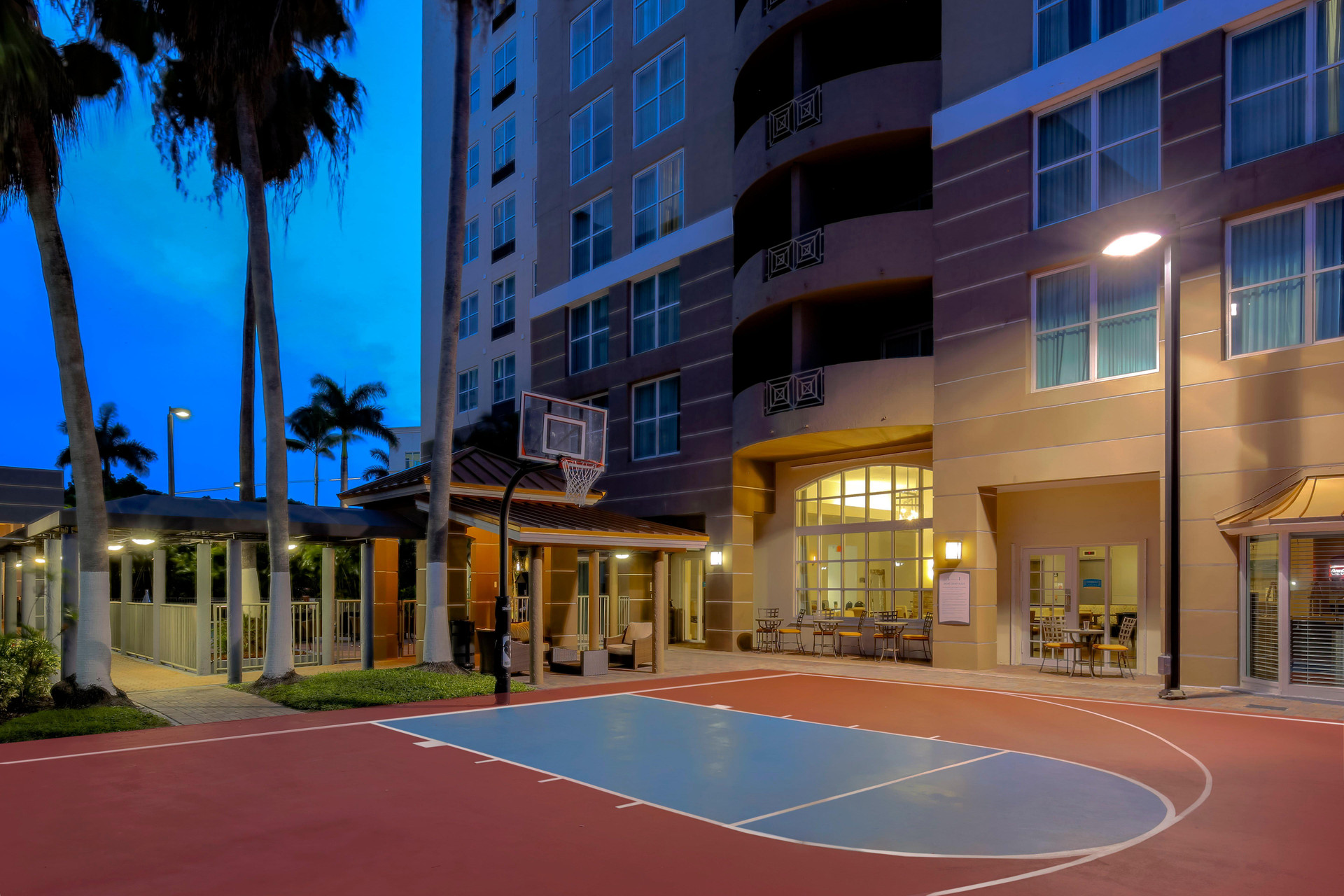 Vista Lobby Staybridge Suites Miami Doral Area by IHG