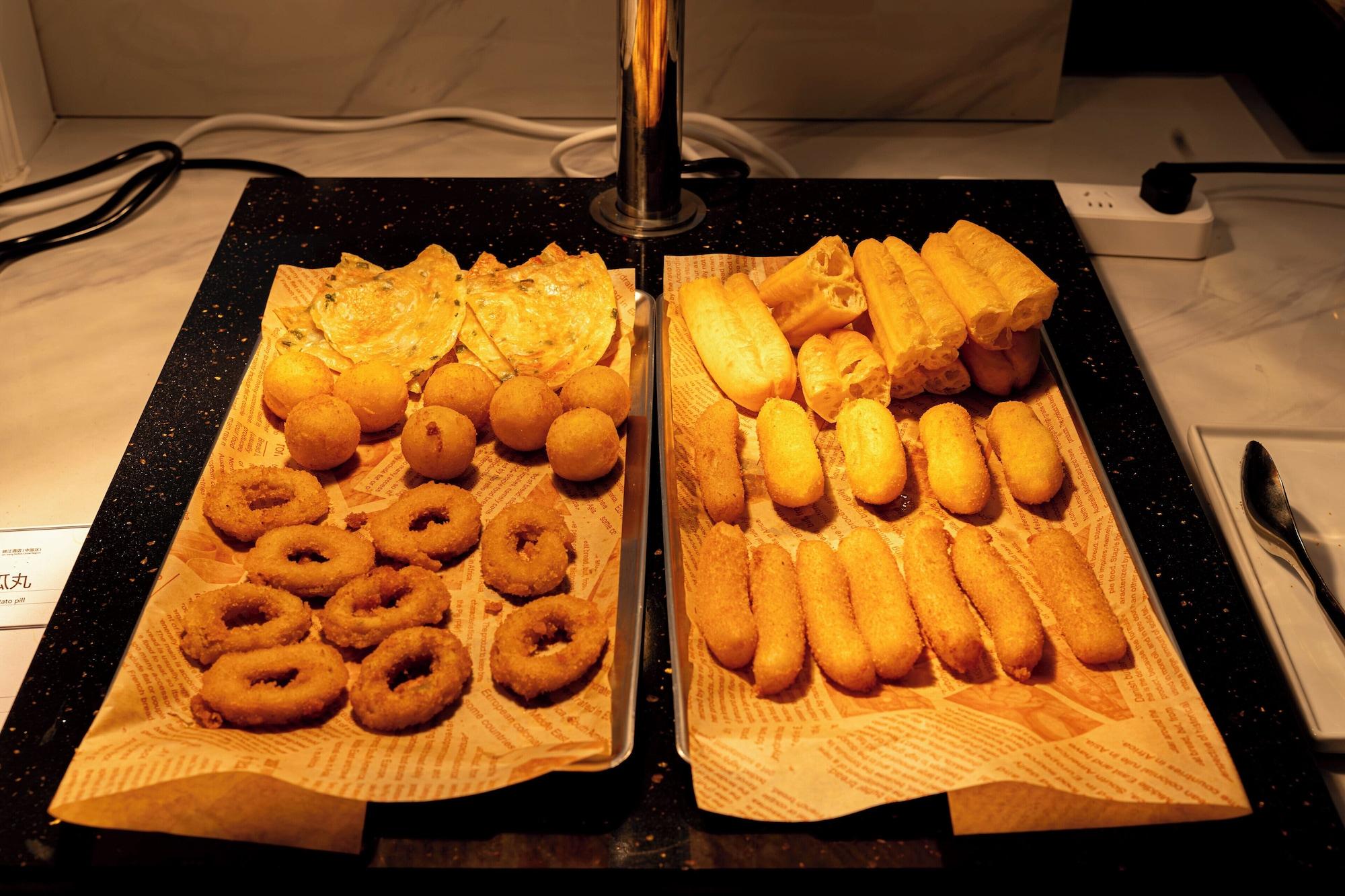 Restaurant Pazhou XANA Deluxe International Hotel Pazhou Convention and Exhibition Center Nanzhou Subway Metro Branch - Free Shuttle Bus to Canton Fair Complex During Canton Fair Period