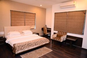 Alojamiento - JK Rooms 146 Check Inn Service Apartment