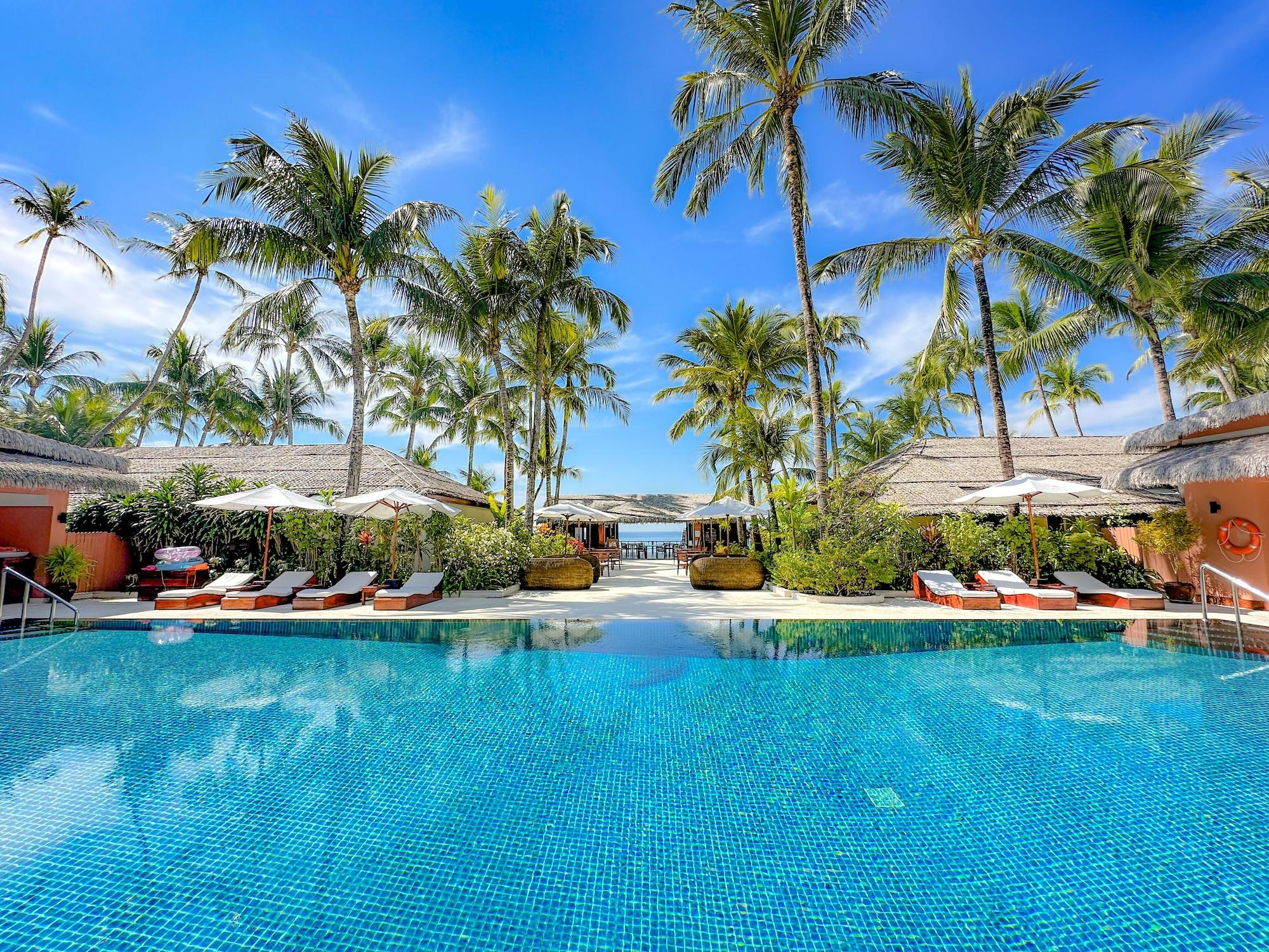 Vista Exterior Bayview The Beach Resort