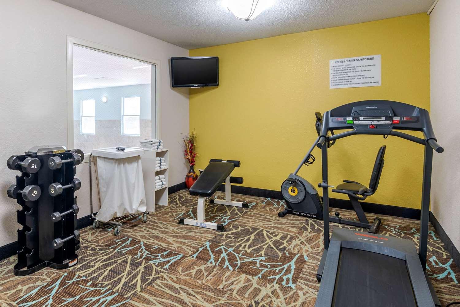 Gimnasio Quality Suites Kansas City International Airport