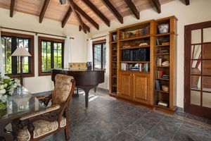 Paquete - Villa Caona in Providenciales