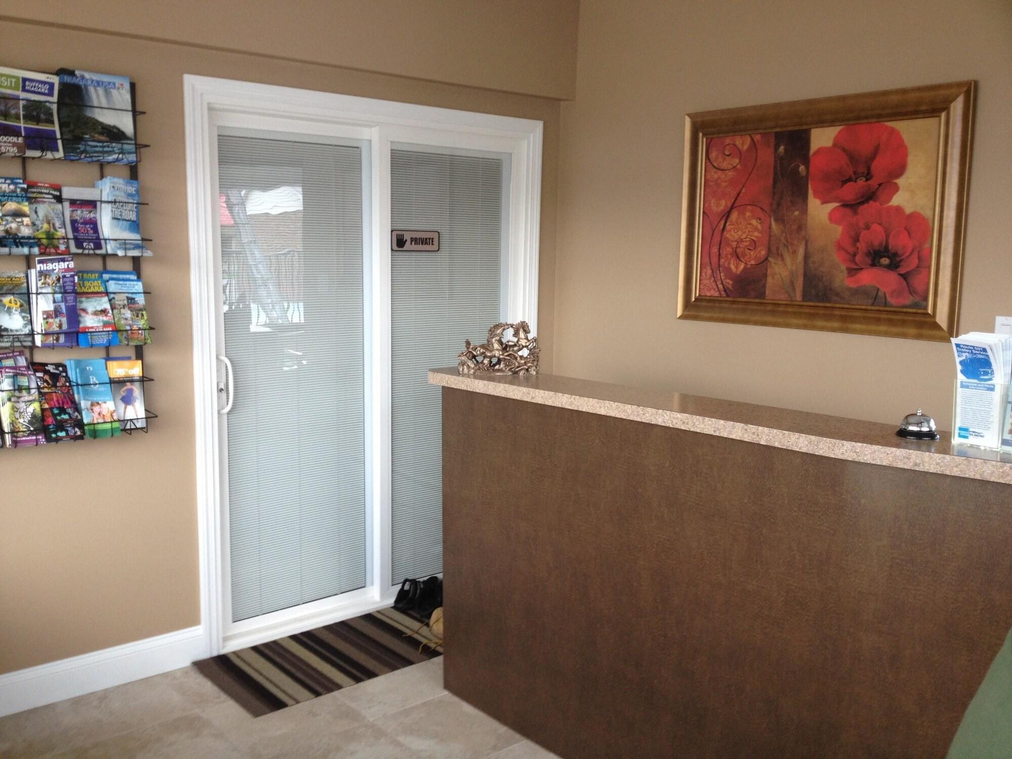 Vista Lobby Moonlite Motel Niagara Falls