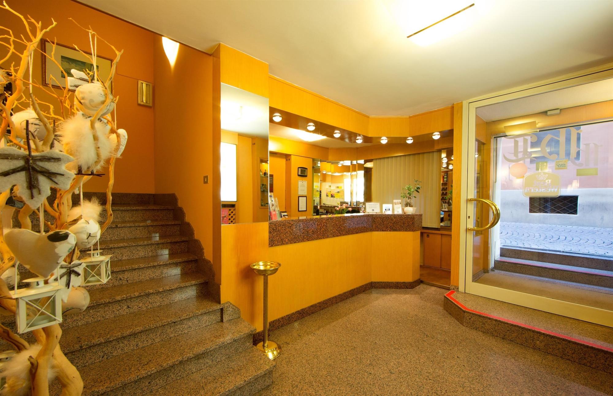 Vista Lobby Best Western Hotel Liberta