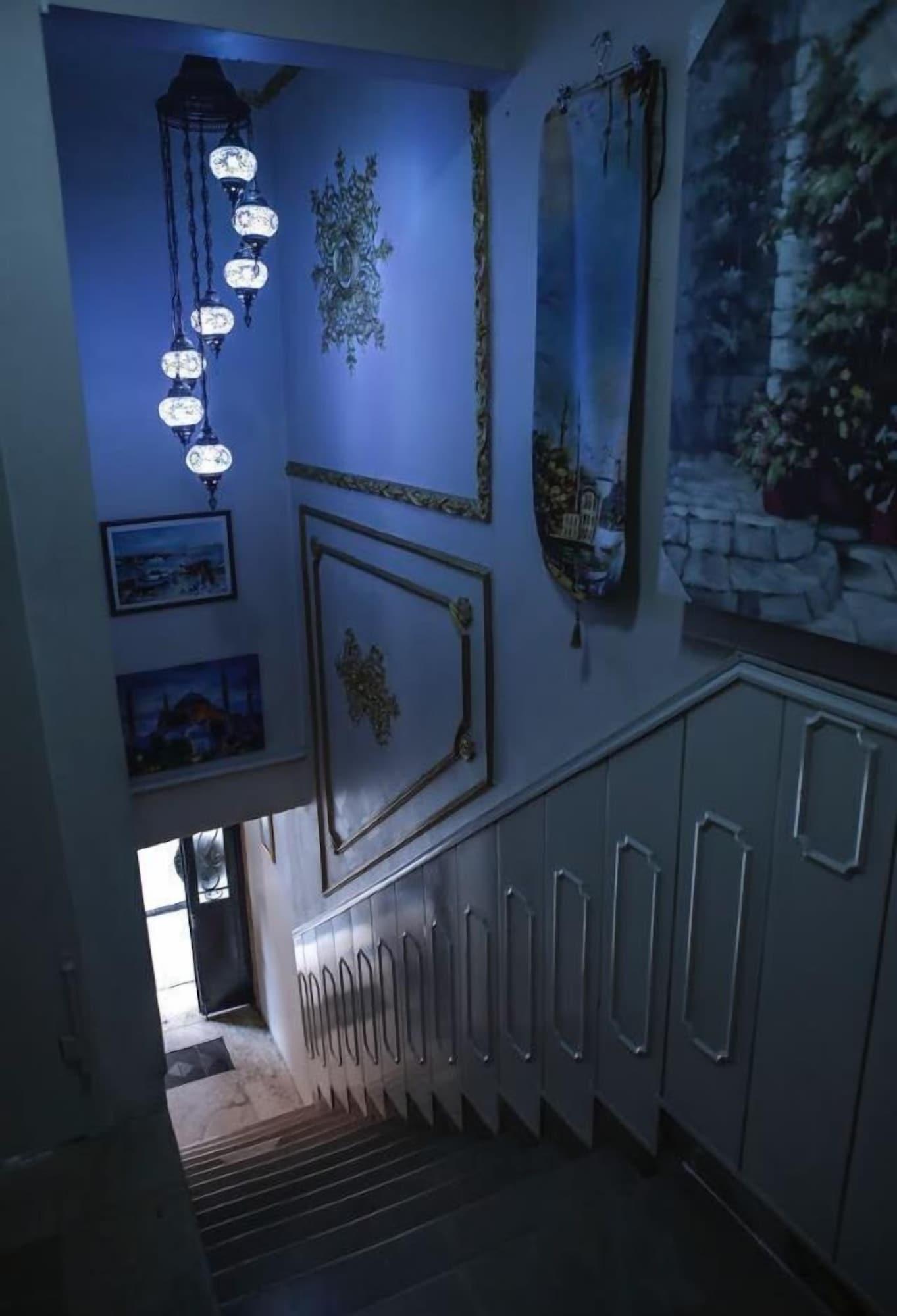 Vista Lobby Aslan Home Apart