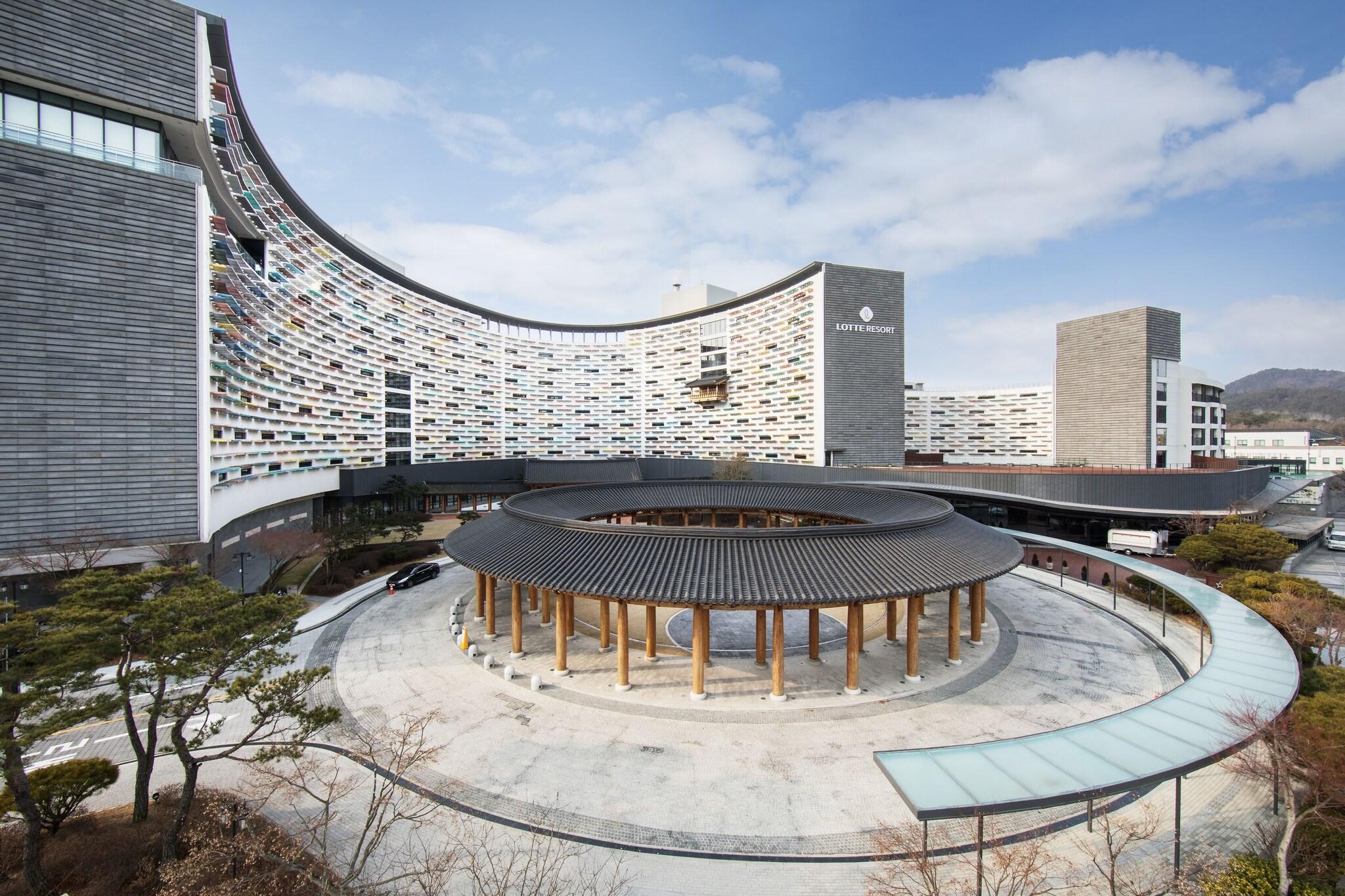 Vista Exterior Lotte Buyeo Resort