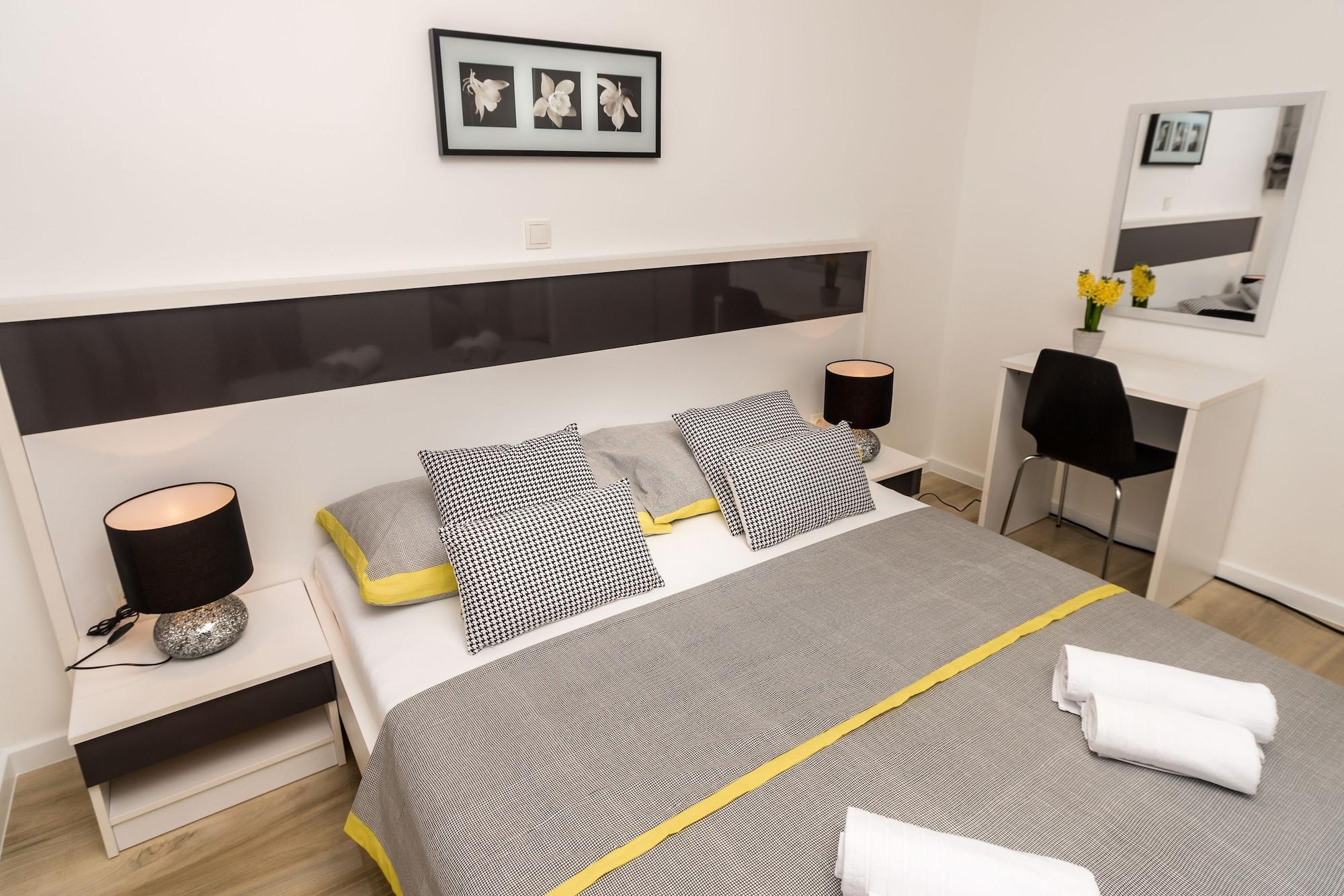 Habitación Apartments & Rooms Danivan Pool Villas