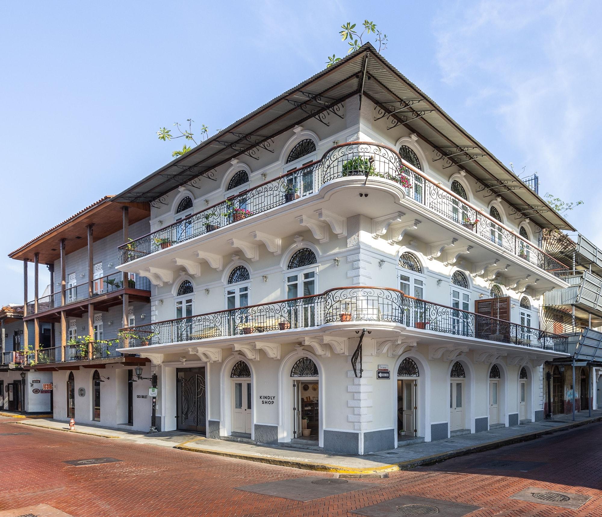 Vista Exterior Casa Mallet By Wynwood House