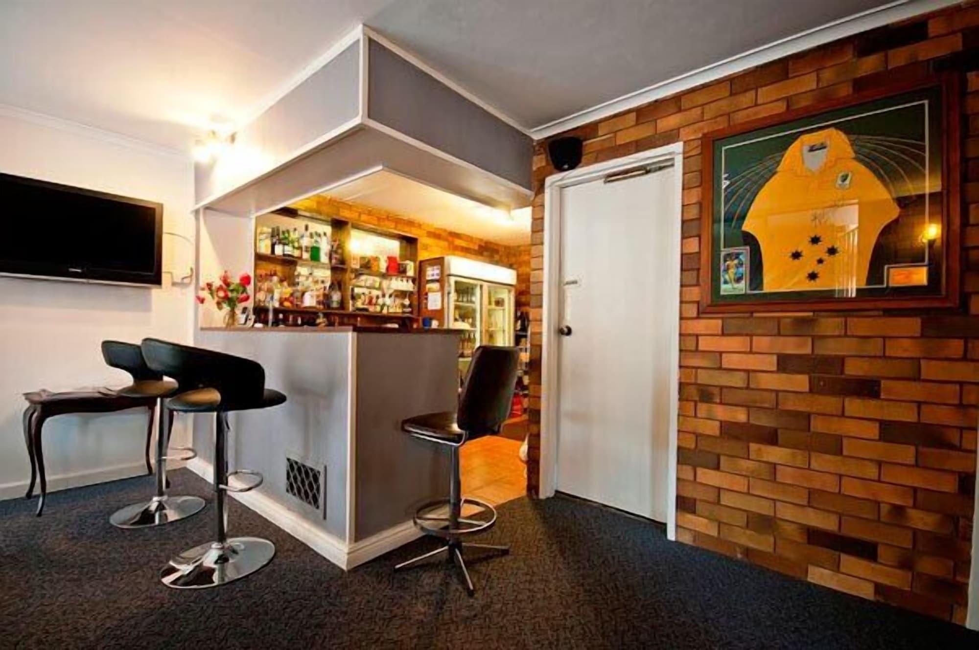 Bar/Salón Fig Tree Motel