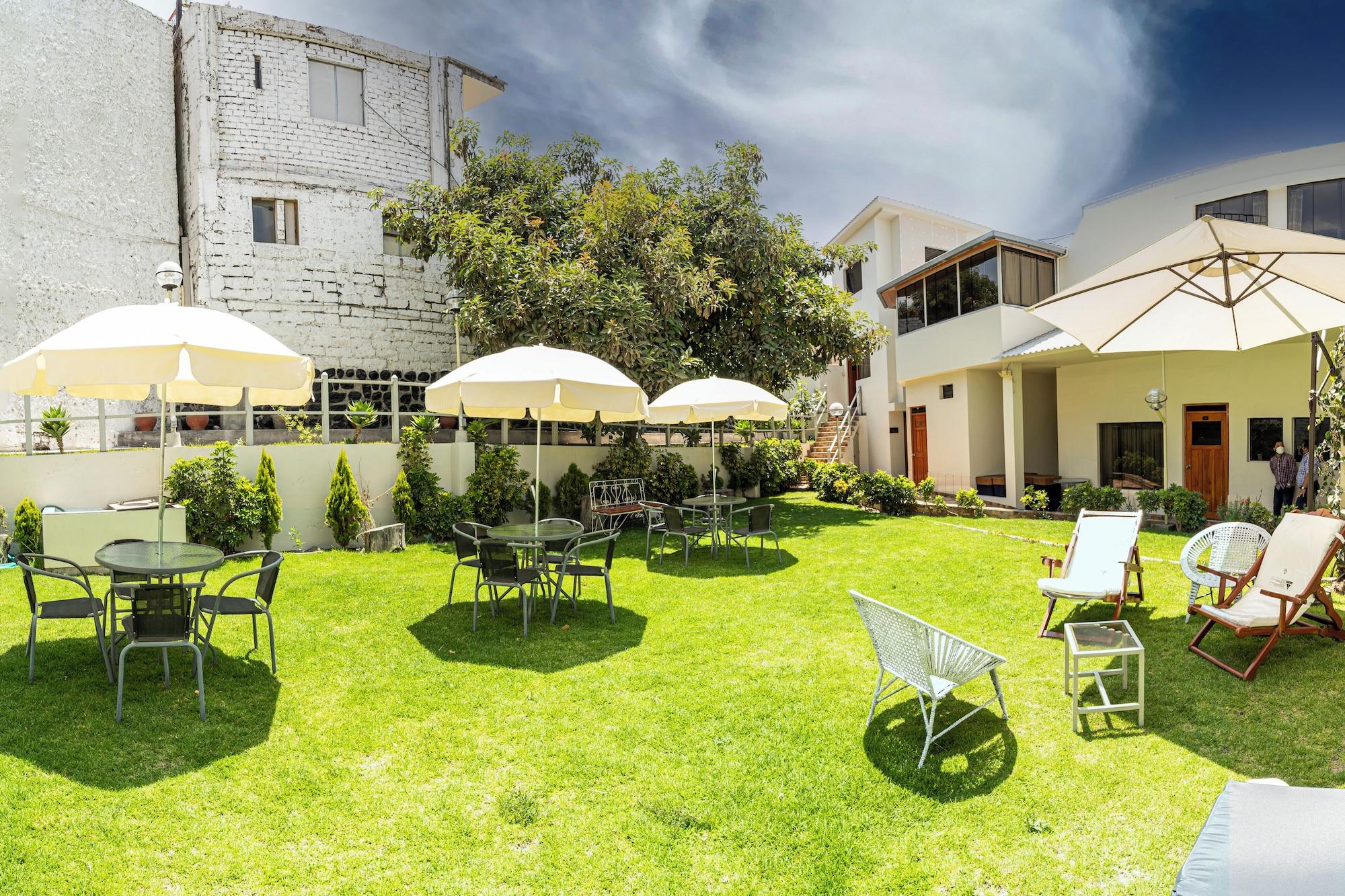 Varios Hotel El Turista