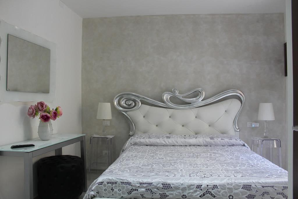 Varios B&B Xenia