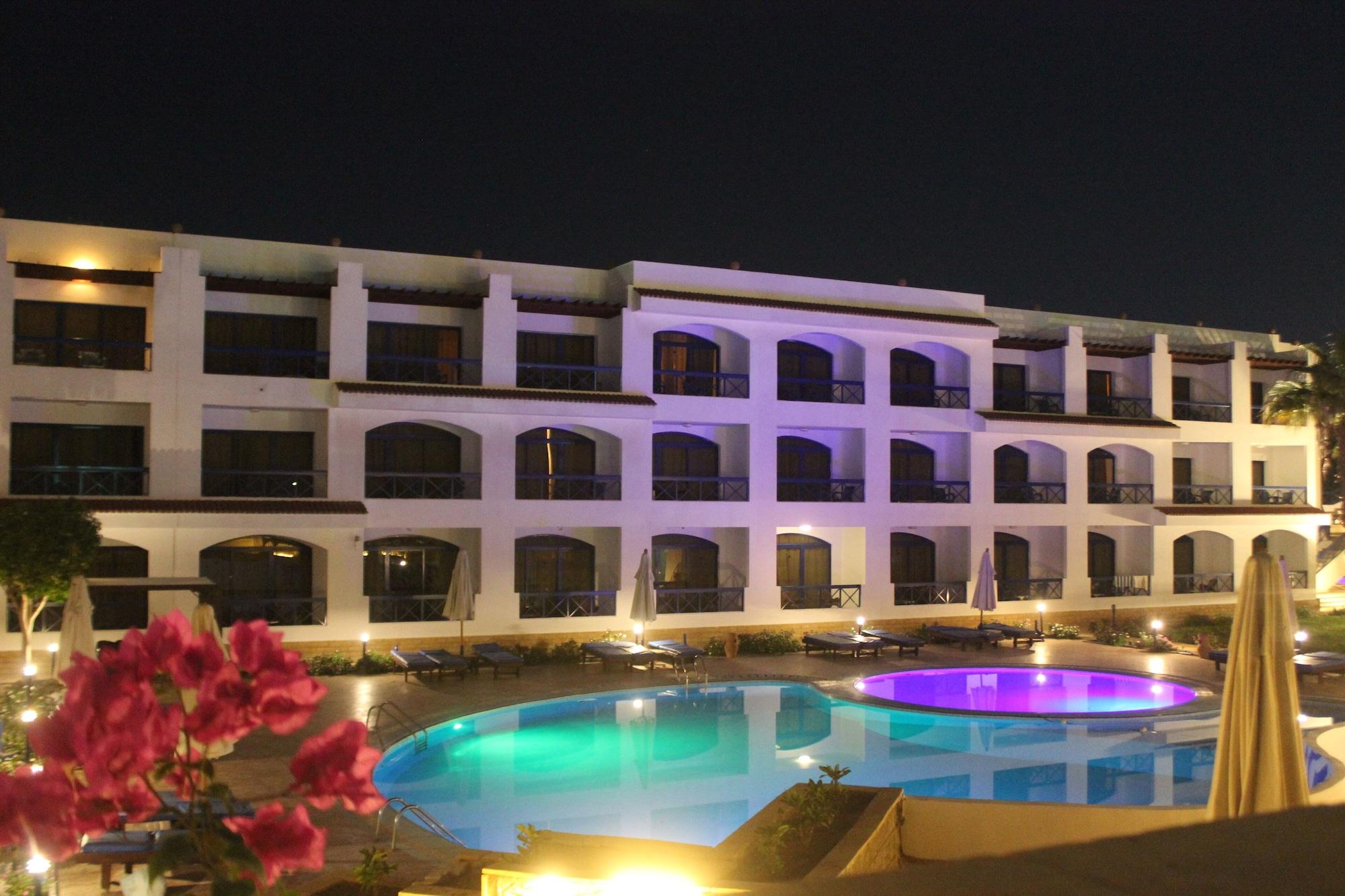 Varios El Khan Sharm Hotel