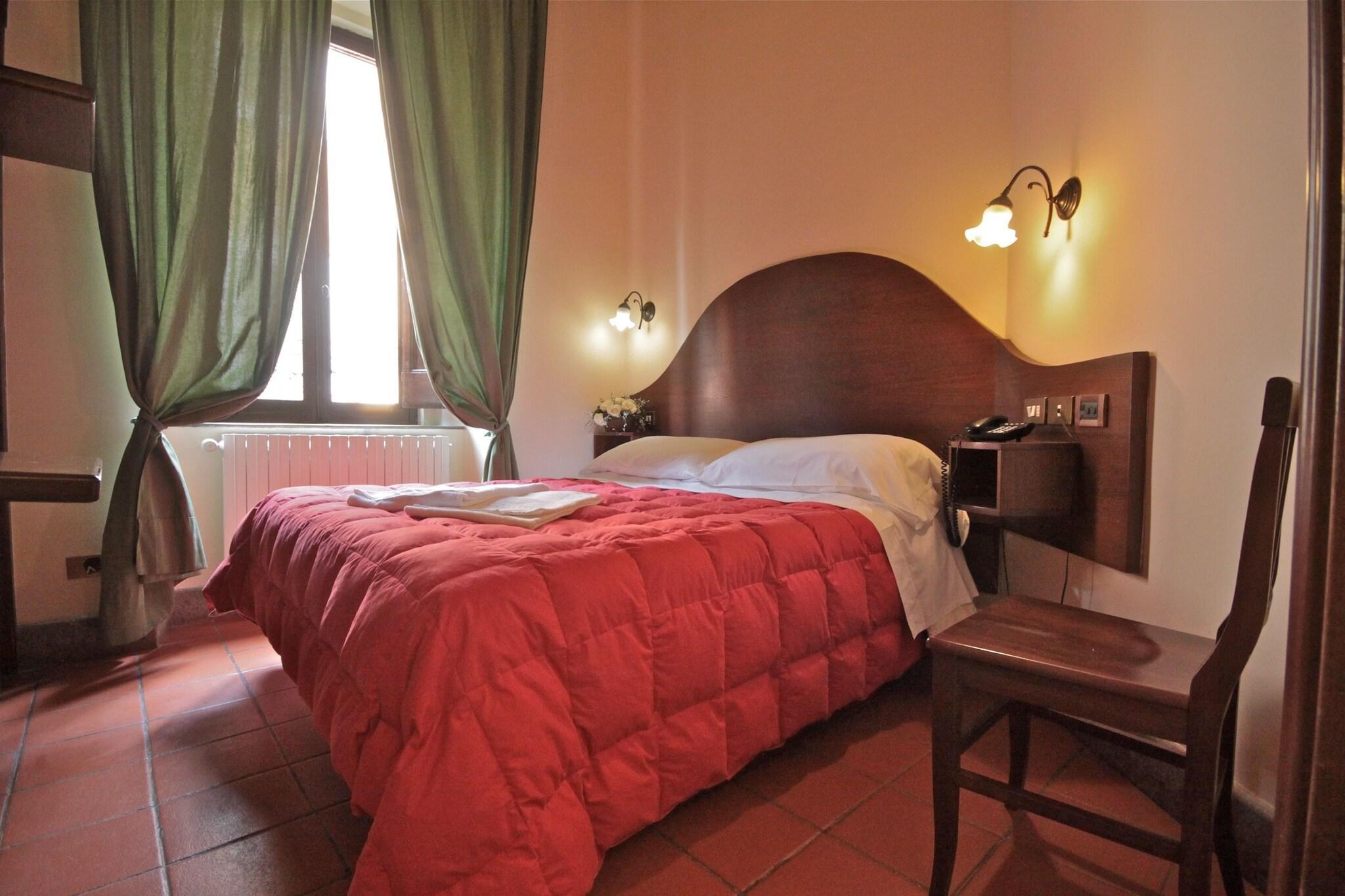 Varios Hotel Panda