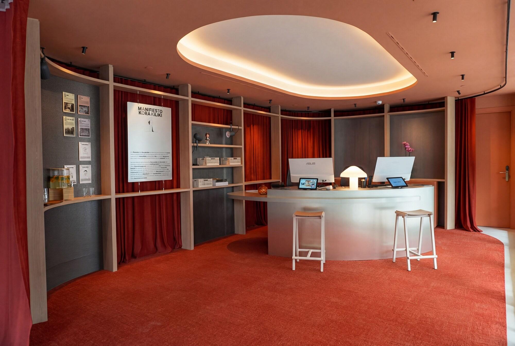 Vista Lobby KORA KILIKI