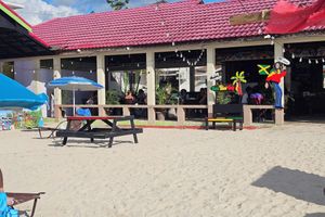 Alojamiento - Roots Cafe Negril