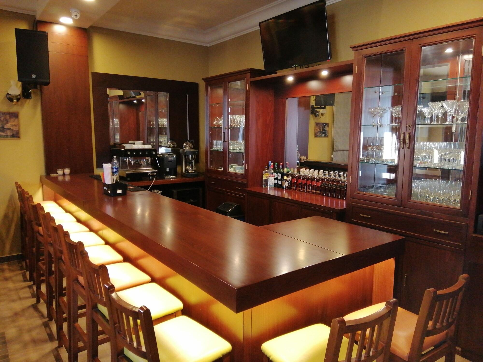 Bar/Salón Zahle Hills Hotel
