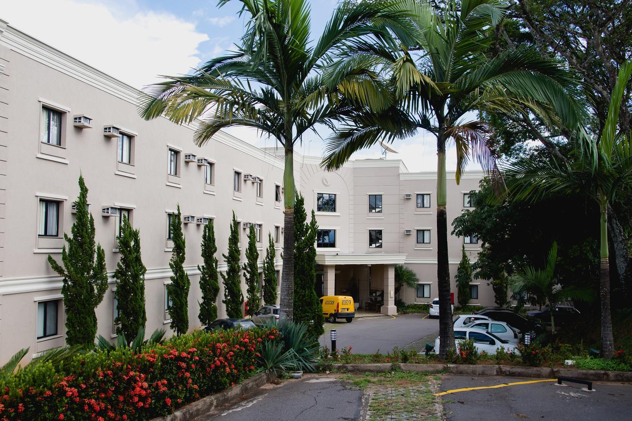 Vista Exterior Class Hotel Varginha