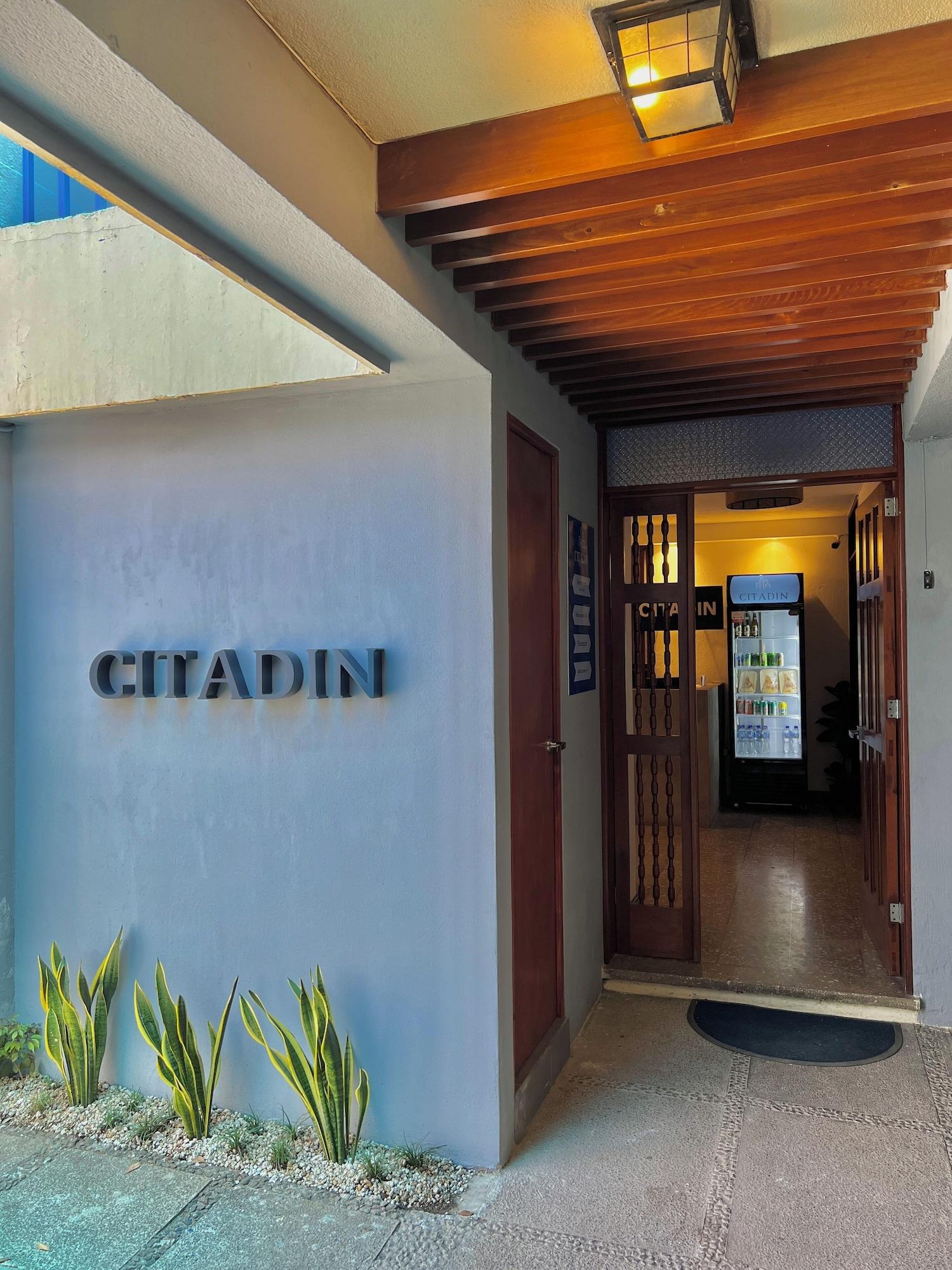 Vista Exterior Hotel Citadin Z10