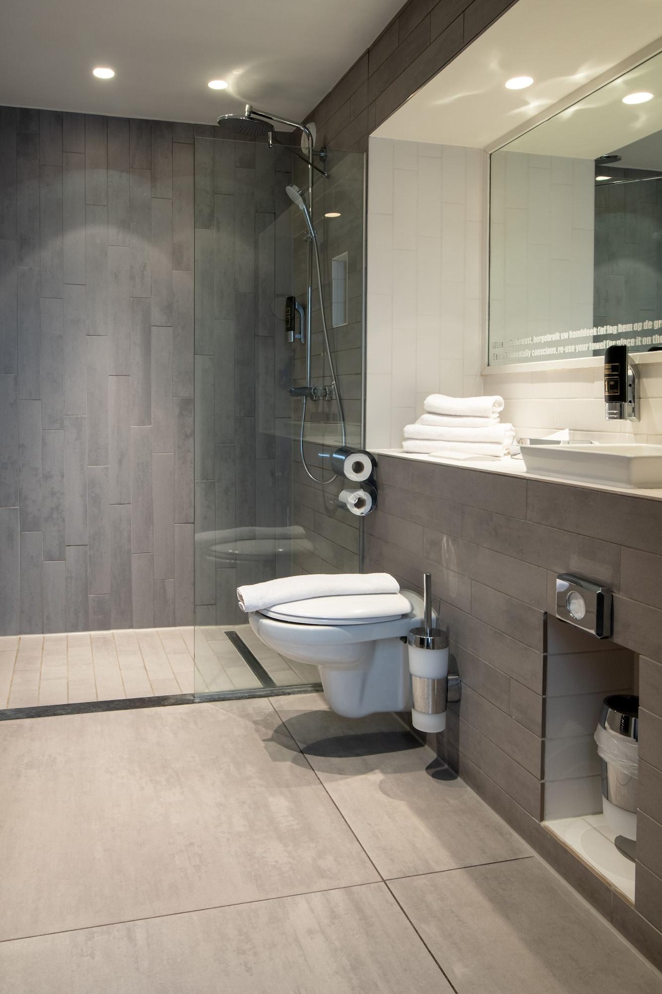 Equipamiento de Habitación Trash Deluxe