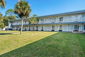 Alojamiento - Suburban Studios Daytona Beach - Speedway