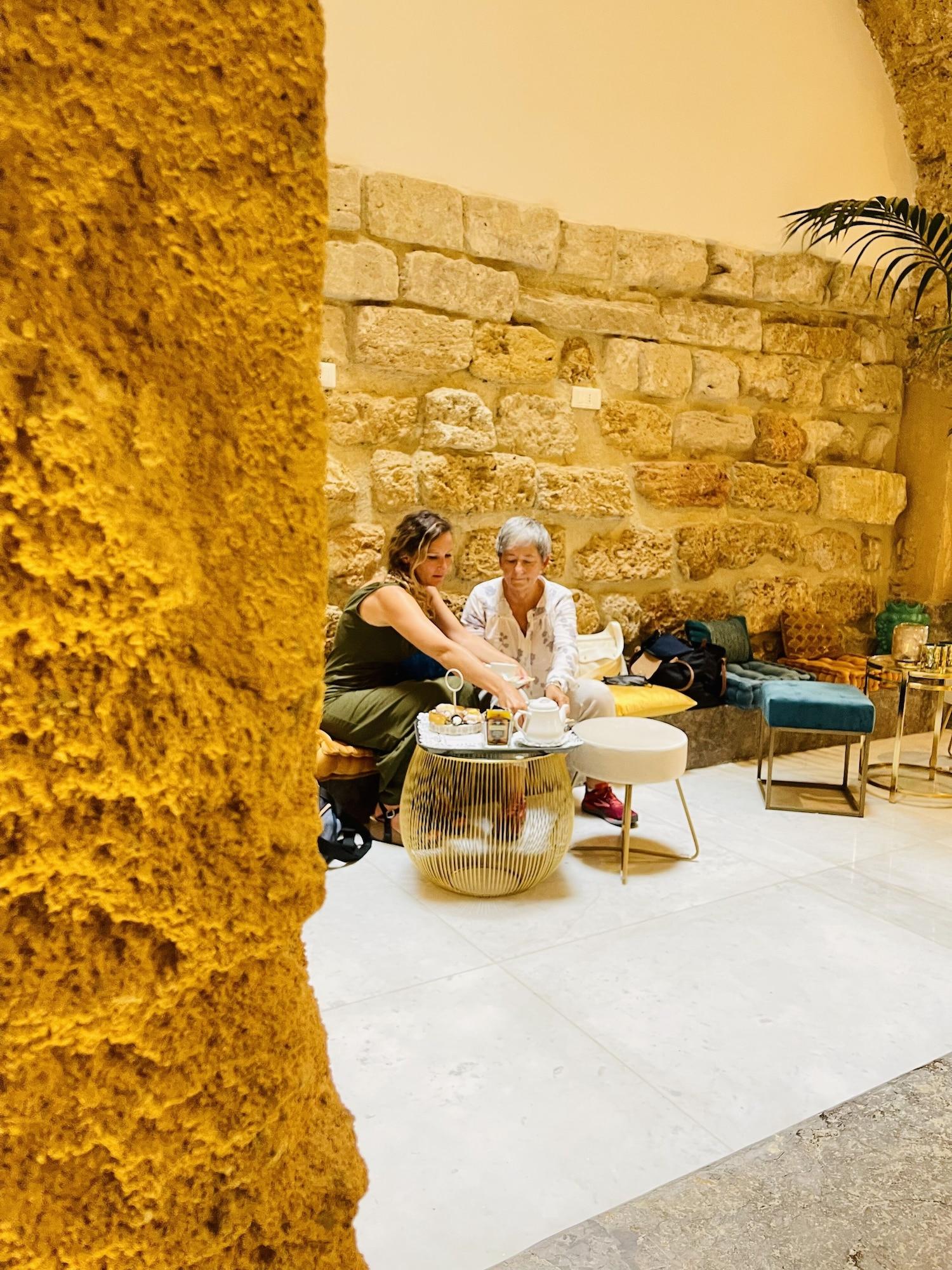 Bar/Salón Palazzo del Poeta