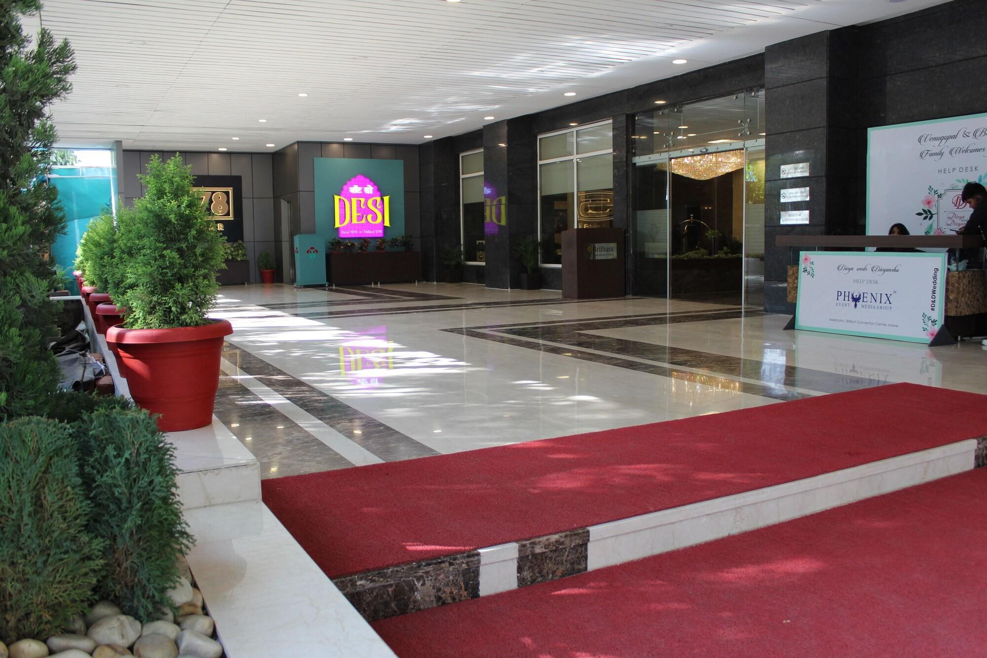 Vista Exterior Brilliant Hotel & Convention Center