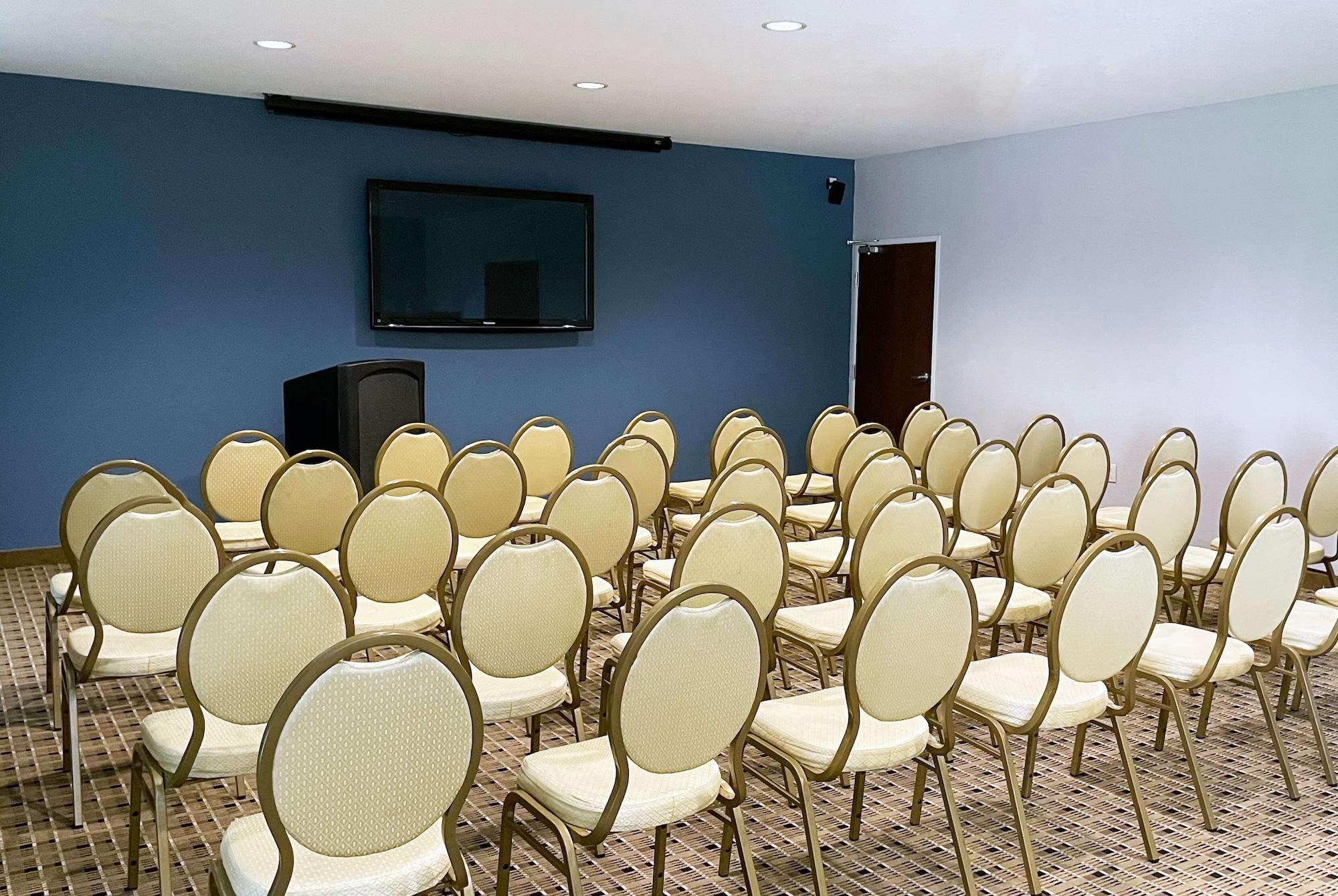Sala de Reuniones Microtel Inn & Suites by Wyndham Michigan City