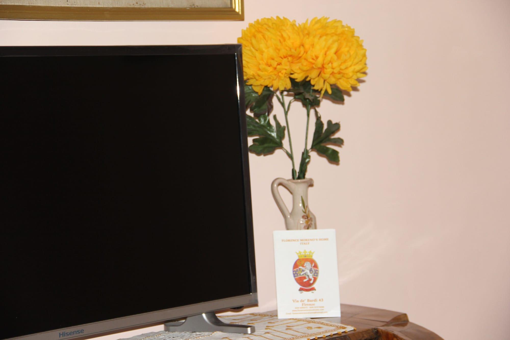 Vista Lobby Florence Moreno's Home