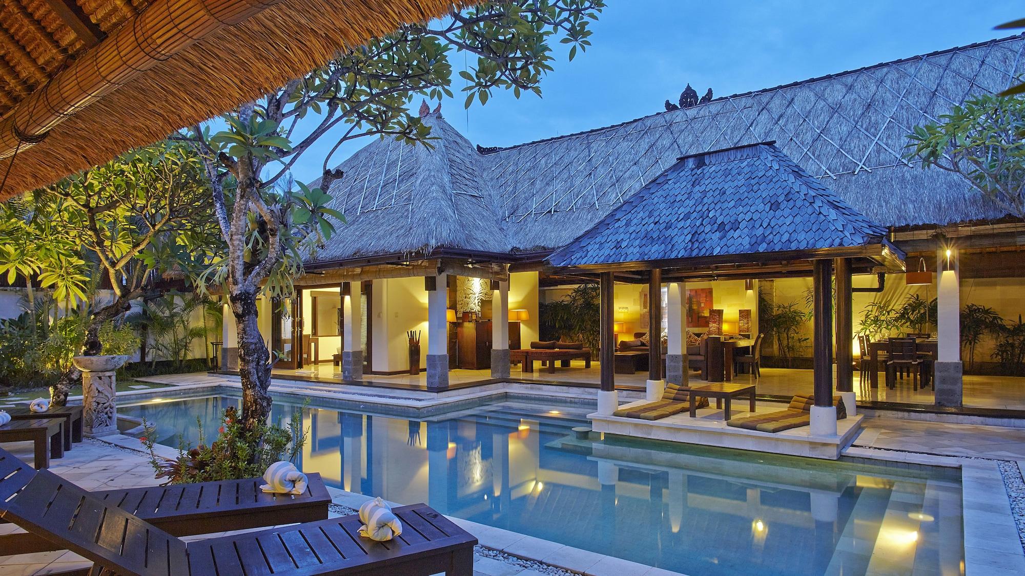 Habitación The Maya Seminyak Villas