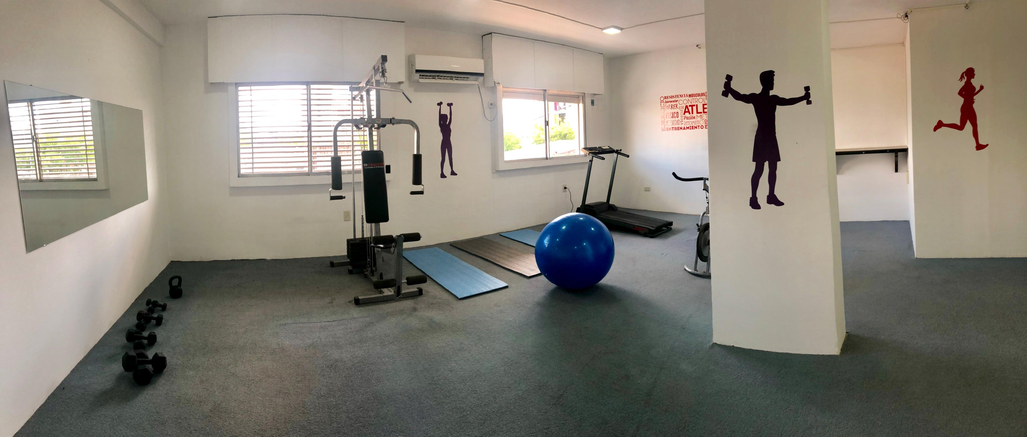 Gimnasio Hotel Embajador