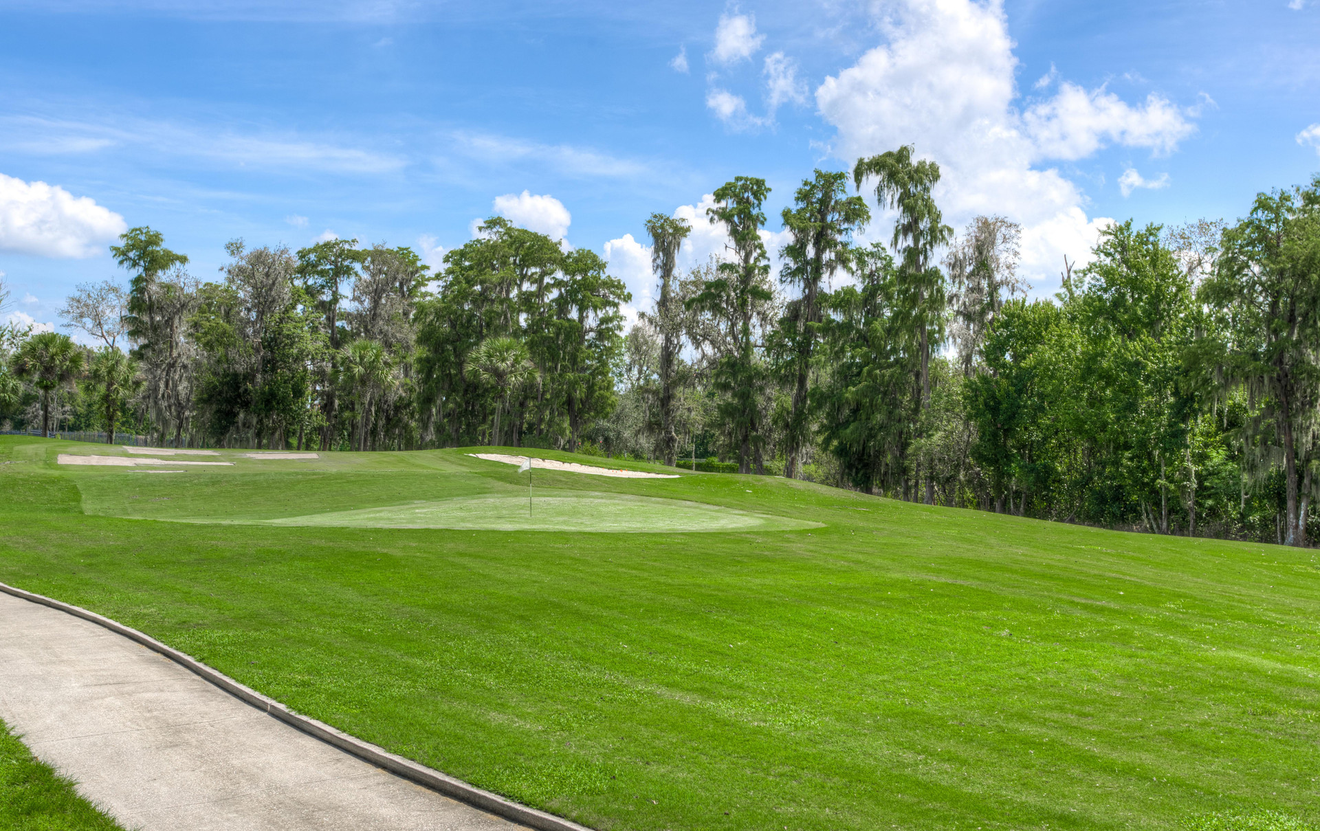 Campo de Golf Alhambra Villas
