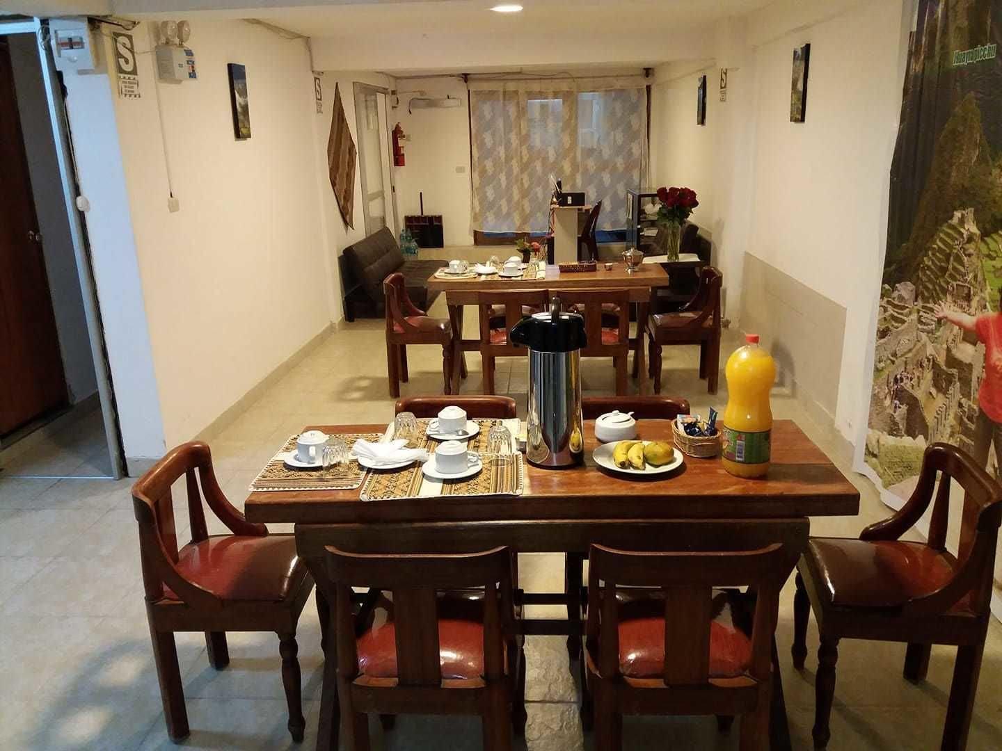 Restaurant Catari's House