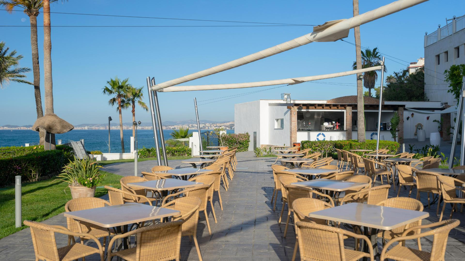 Bar/Salón Estival Torrequebrada