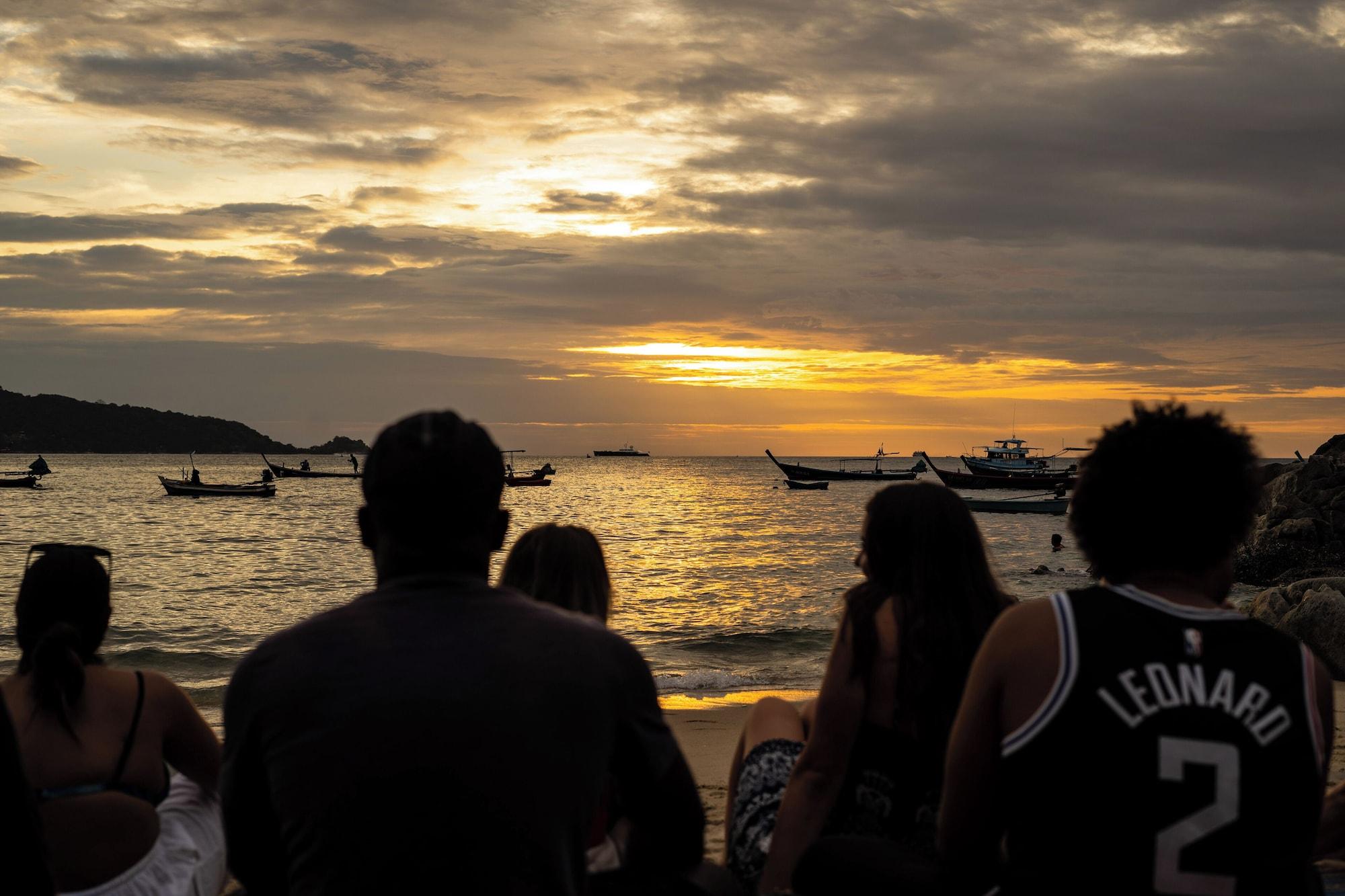 Playa Lub d Phuket Patong - Hostel