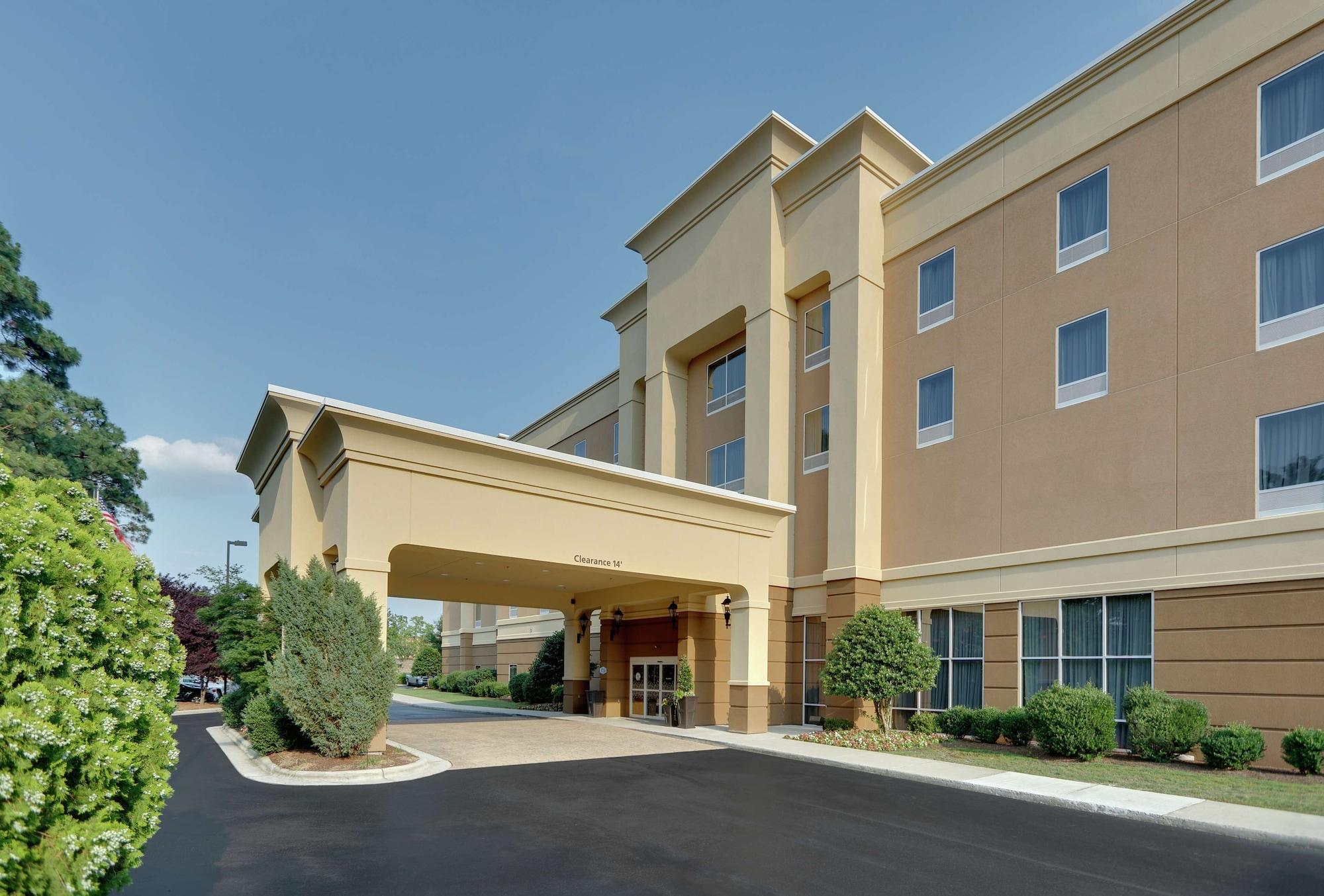 Vista Exterior Hampton Inn & Suites Southern Pines-Pinehurst