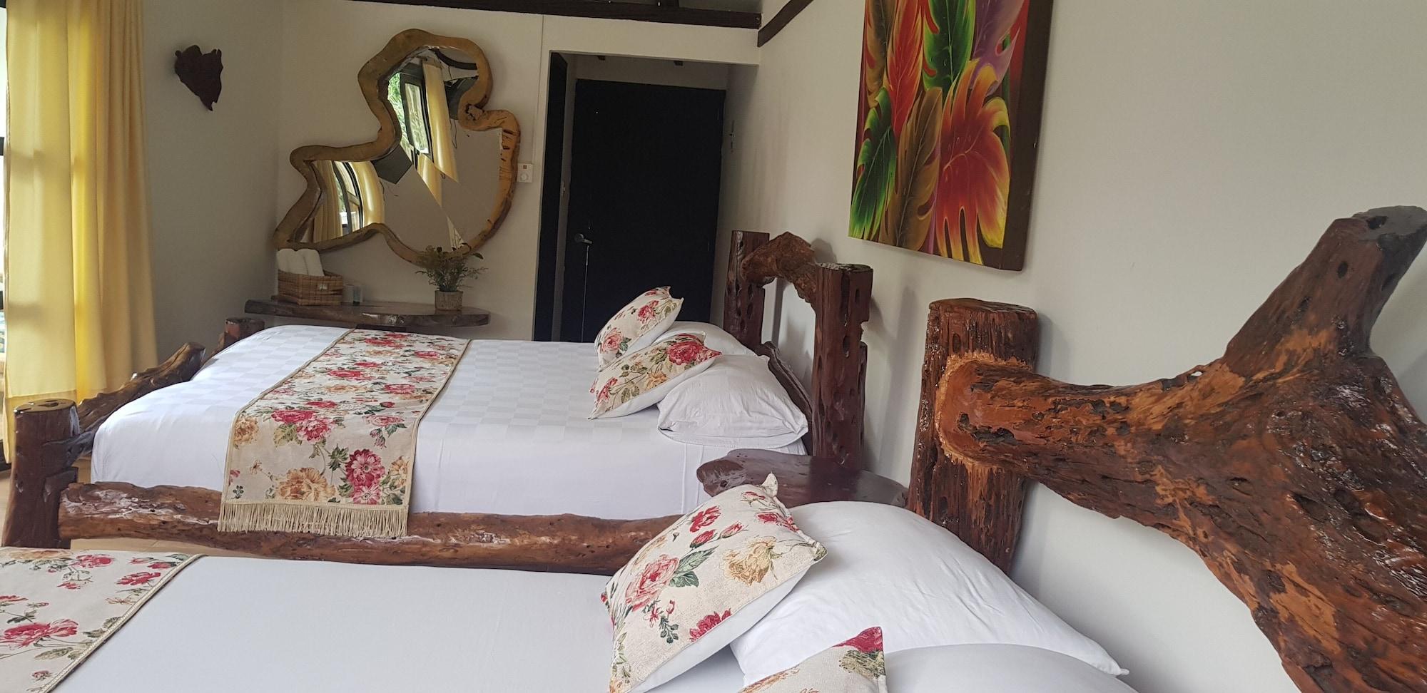 Habitación Casa Hostal Antawara